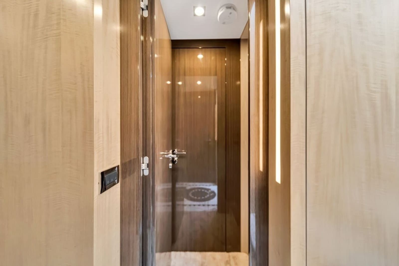 2017 Azimut 84 - Photo 76
