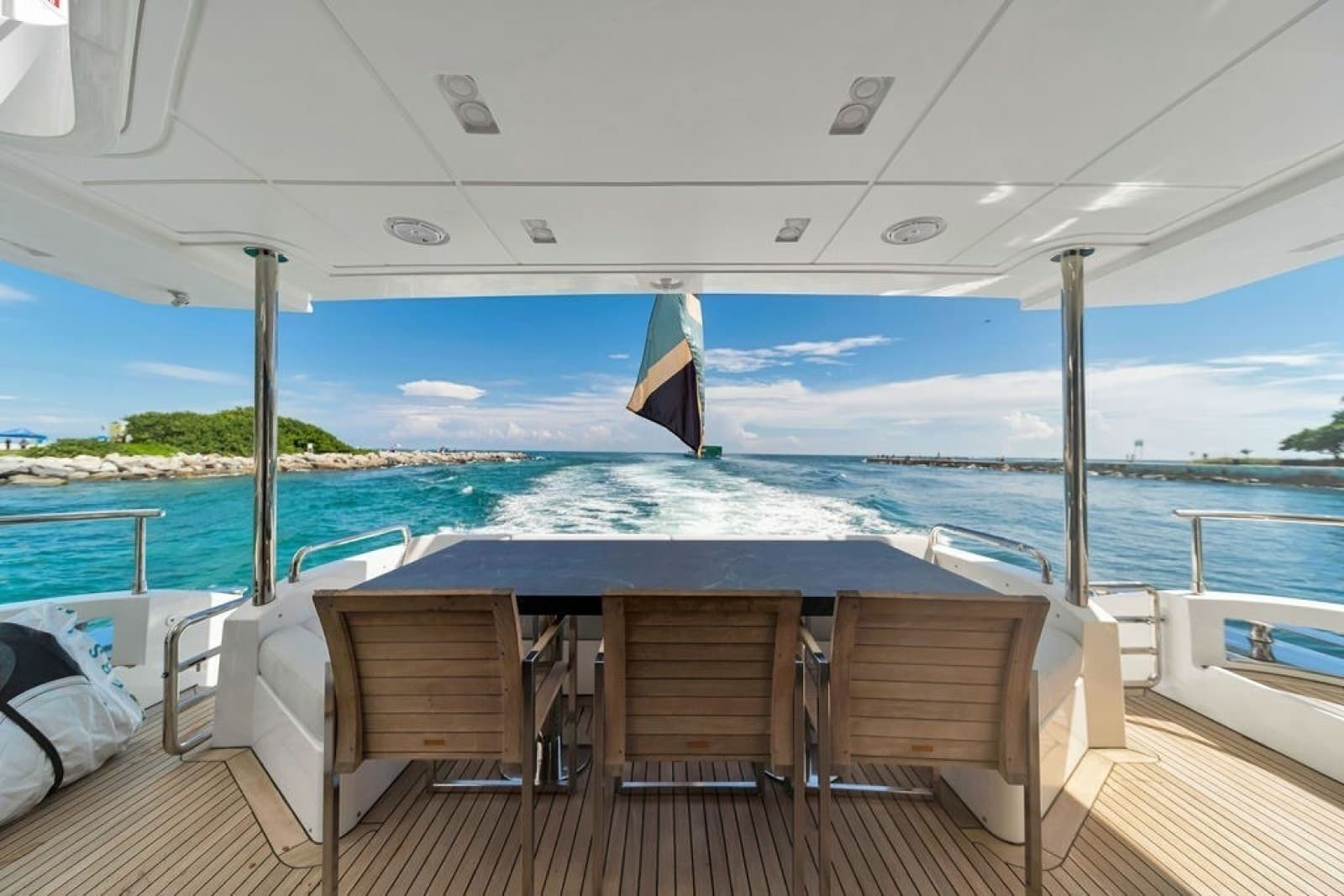 2017 Azimut 84 - Photo 34