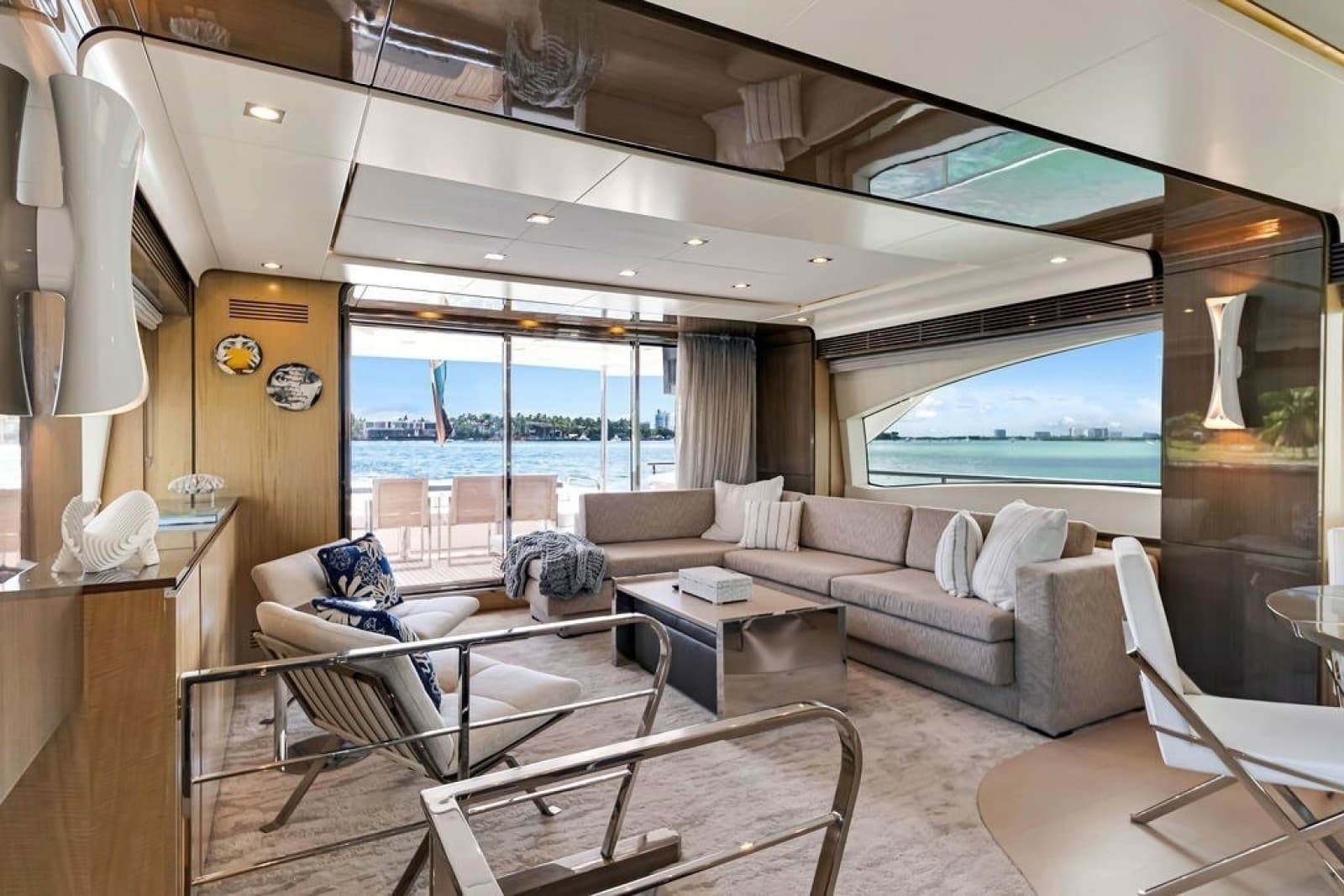 2017 Azimut 84 - Photo 49