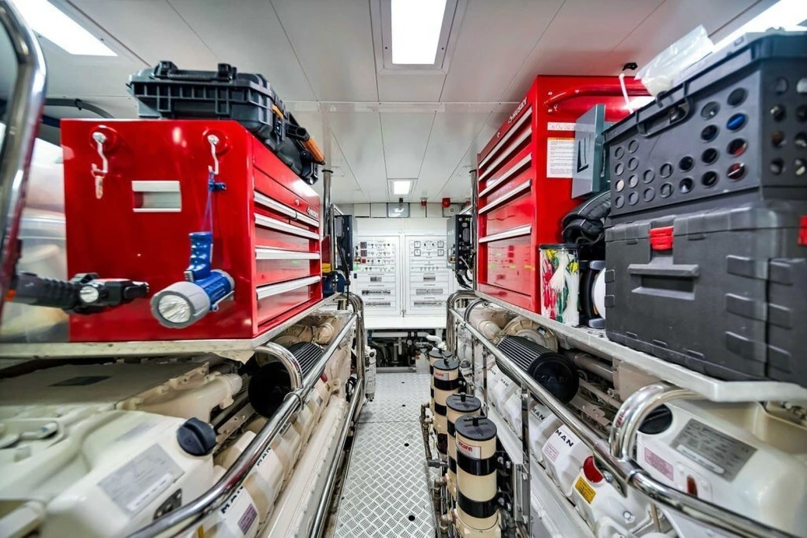 2017 Azimut 84 - Photo 109