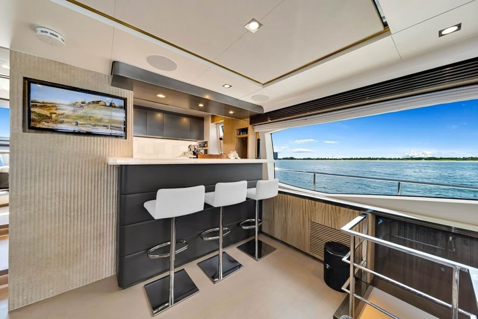 2017 Azimut 84 - Photo 58