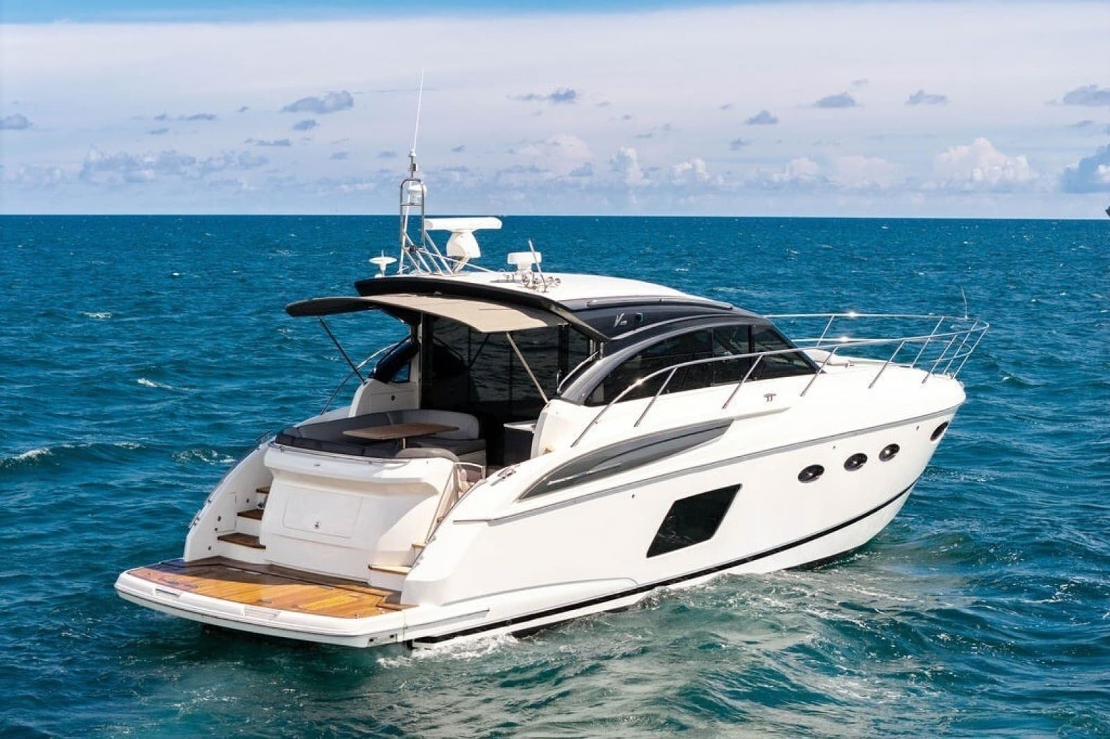 2015 Princess V48 - Photo 6