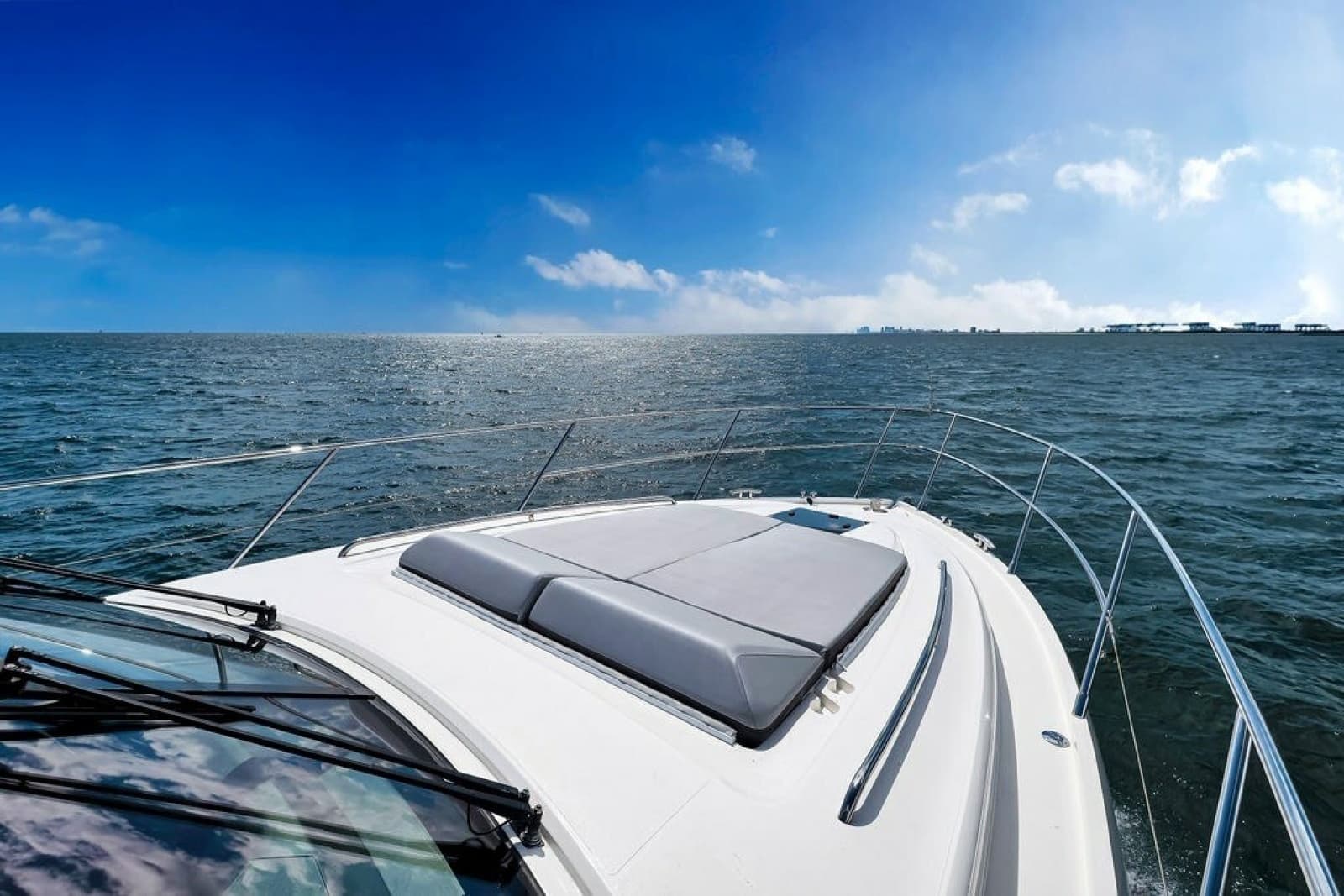 2015 Princess V48 - Photo 19