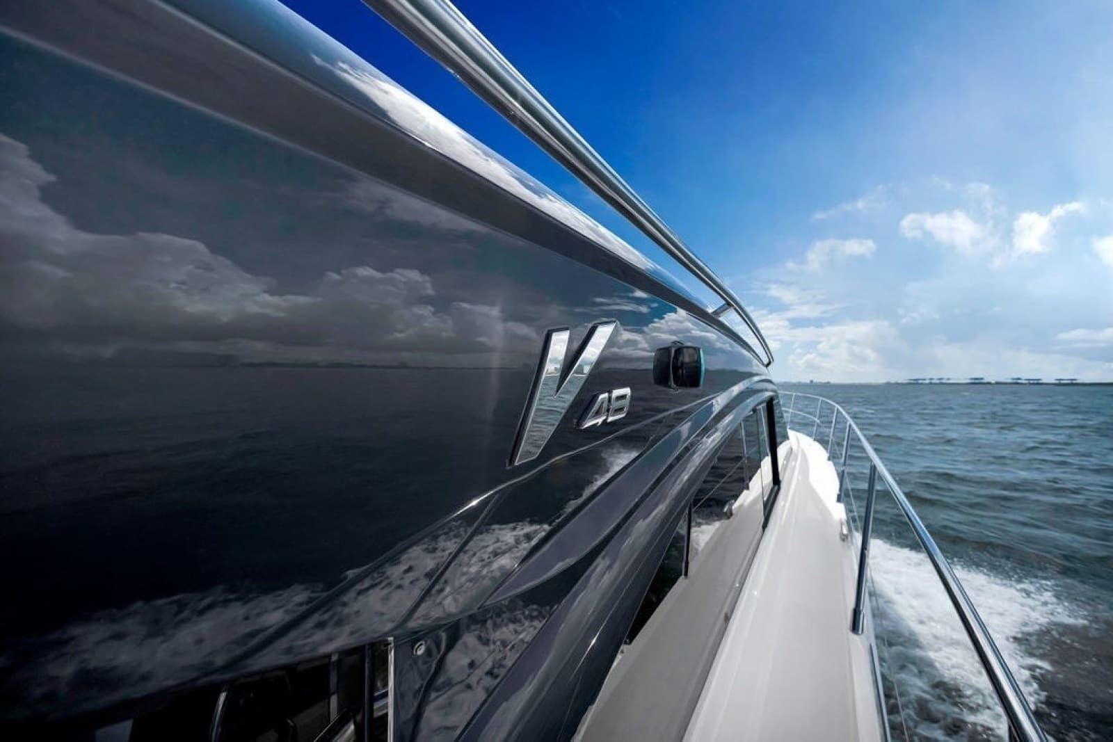 2015 Princess V48 - Photo 18