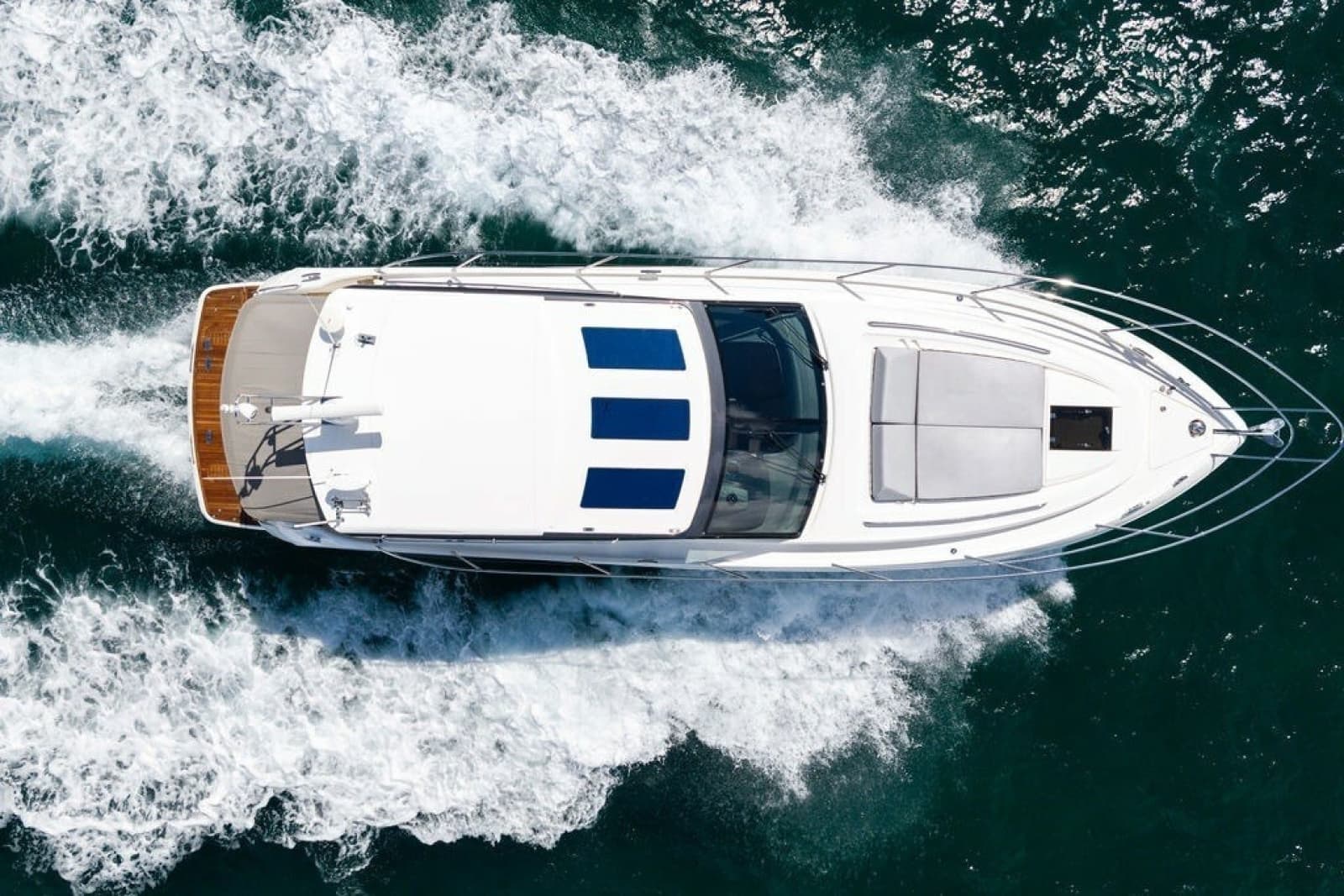 2015 Princess V48 - Photo 9