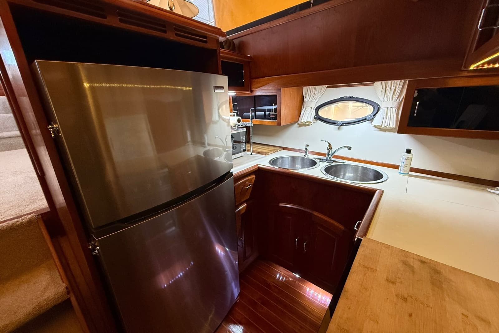1988 Californian 45 Motor Yacht - Photo 20