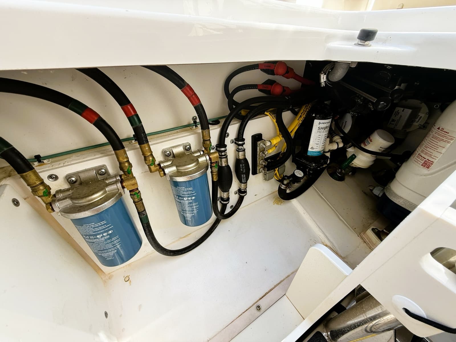 2023 Pursuit DC 326 - Photo 21