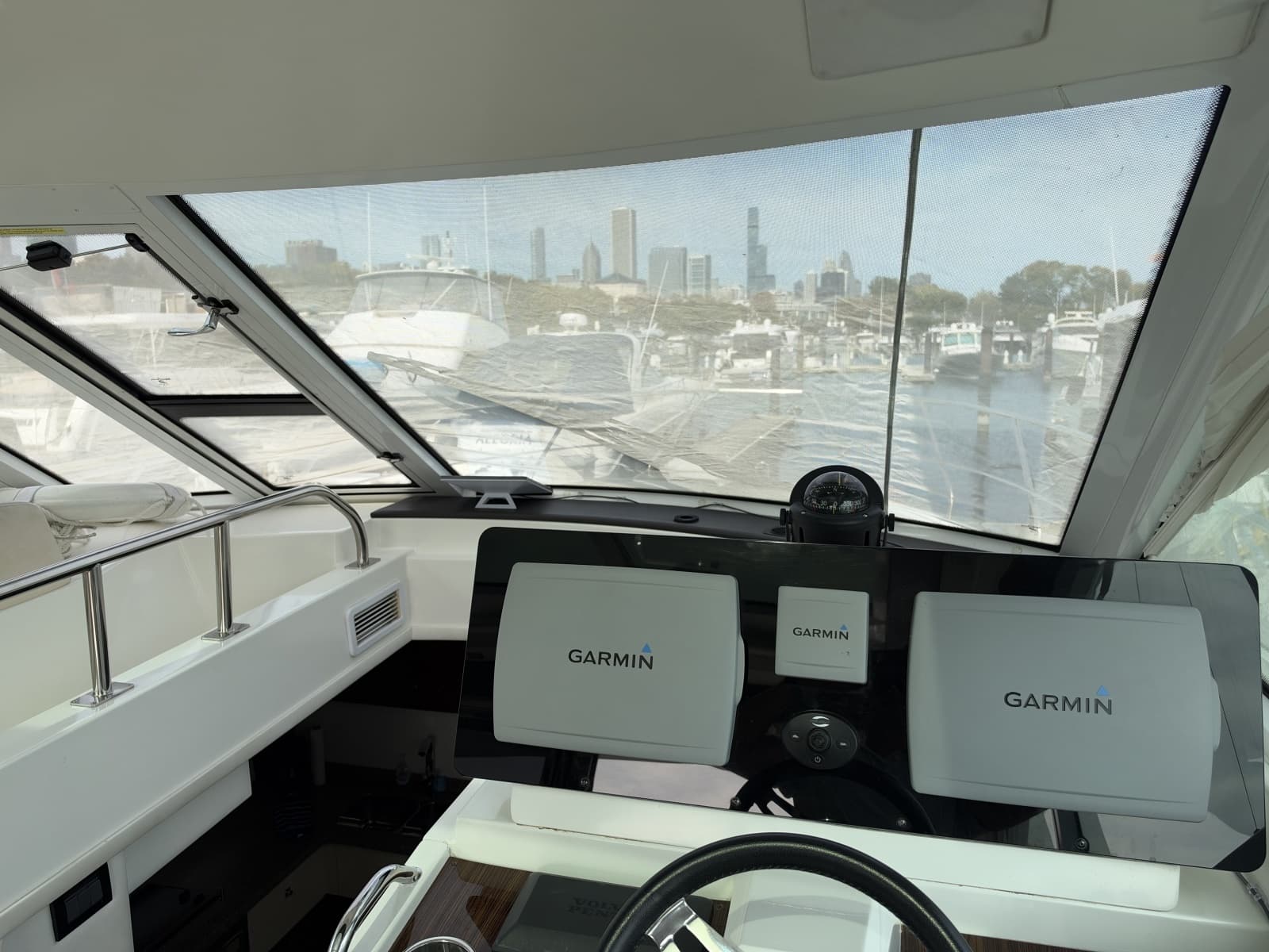 2011 Cruisers Yachts 48 Cantius - Photo 41