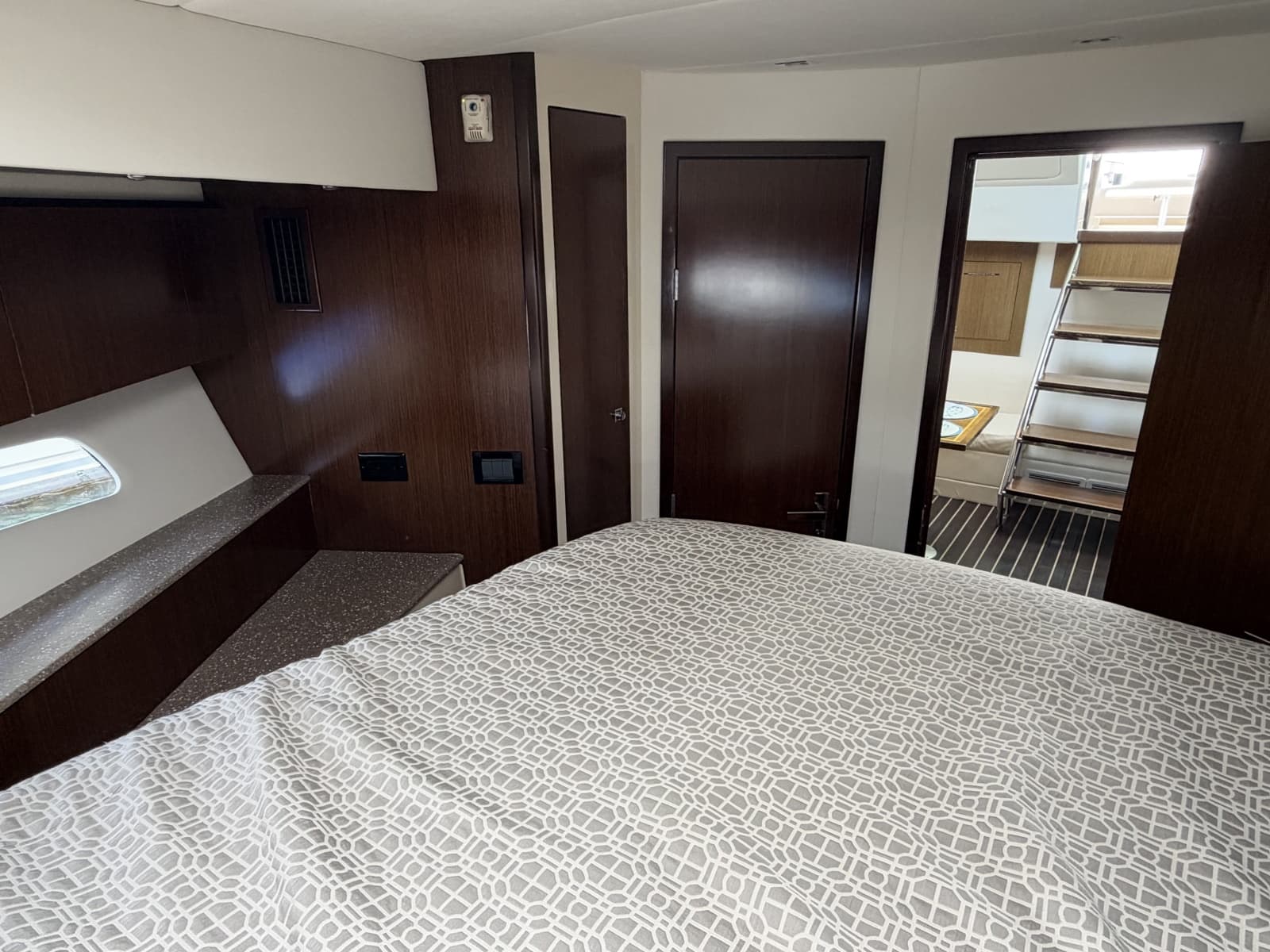 2011 Cruisers Yachts 48 Cantius - Photo 65