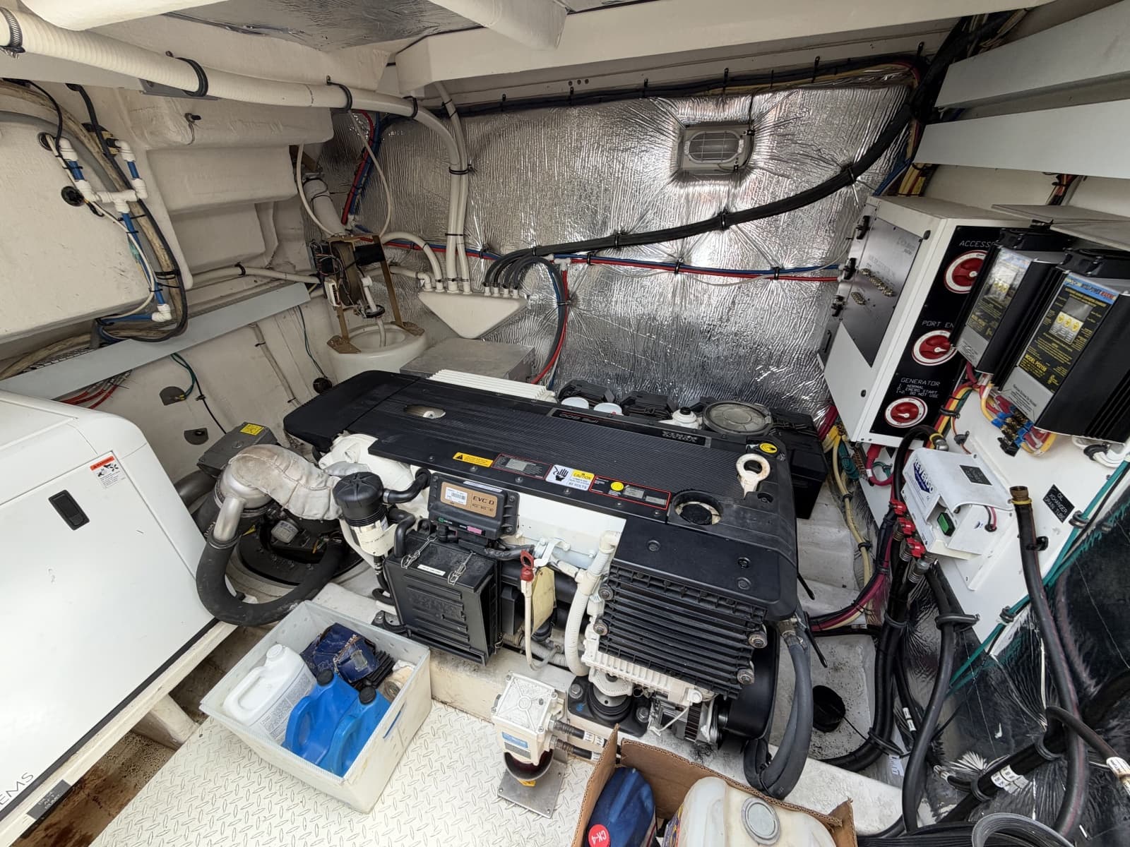 2011 Cruisers Yachts 48 Cantius - Photo 73