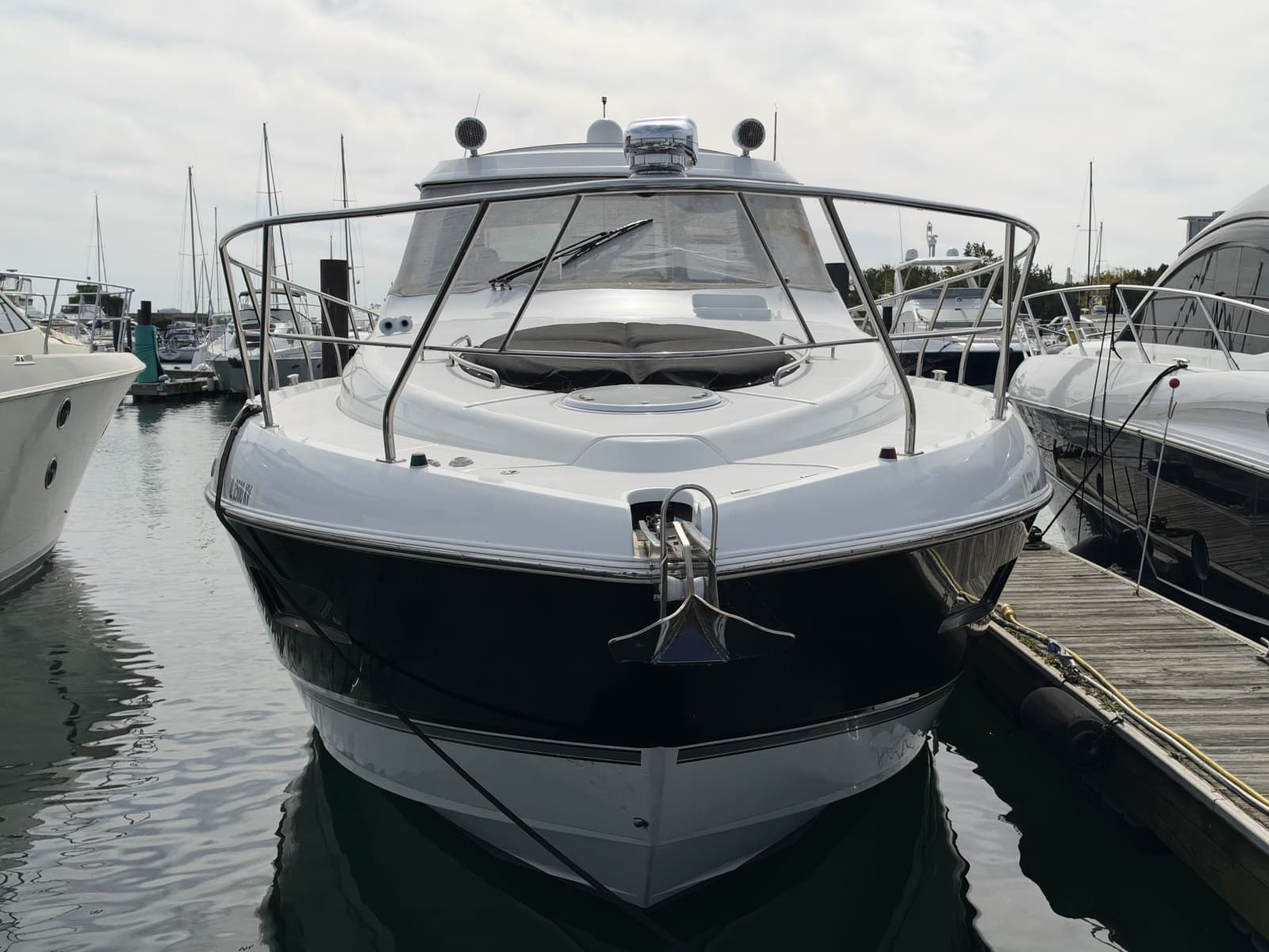 2011 Cruisers Yachts 48 Cantius - Photo 4