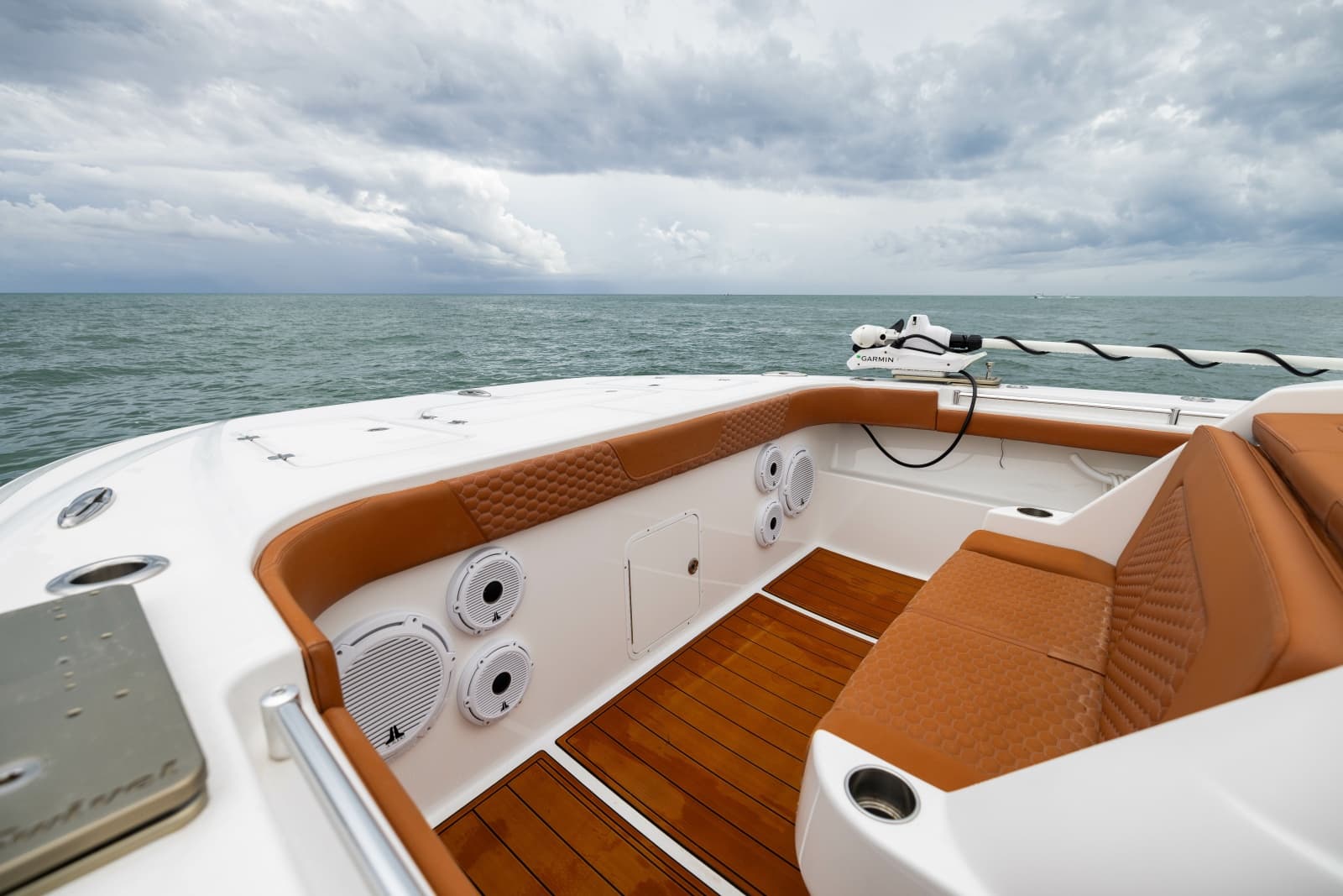 2024 Invincible Pilothouse - Photo 14