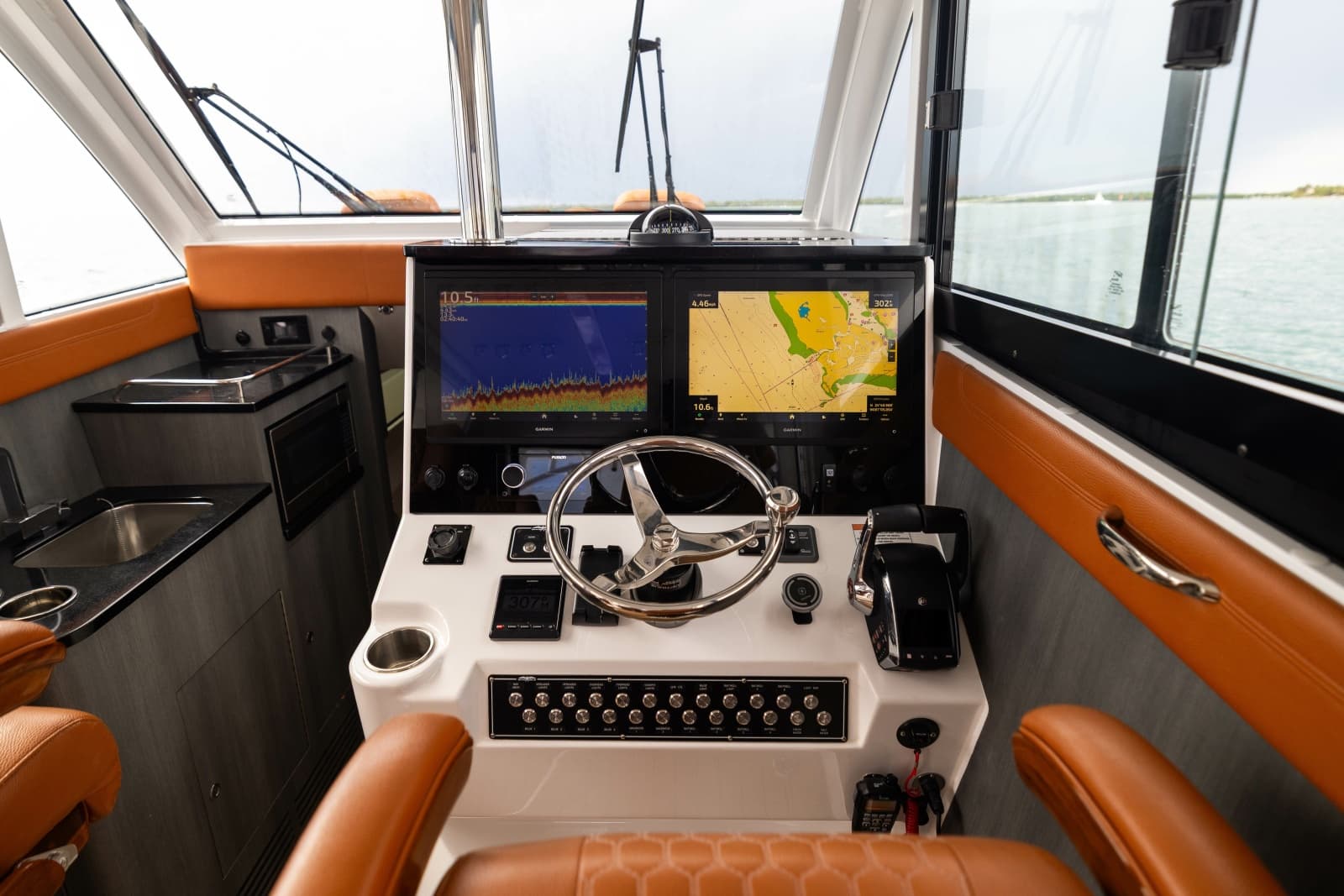 2024 Invincible Pilothouse - Photo 24
