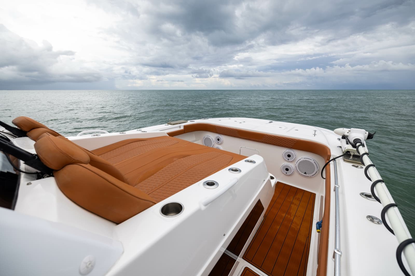 2024 Invincible Pilothouse - Photo 12