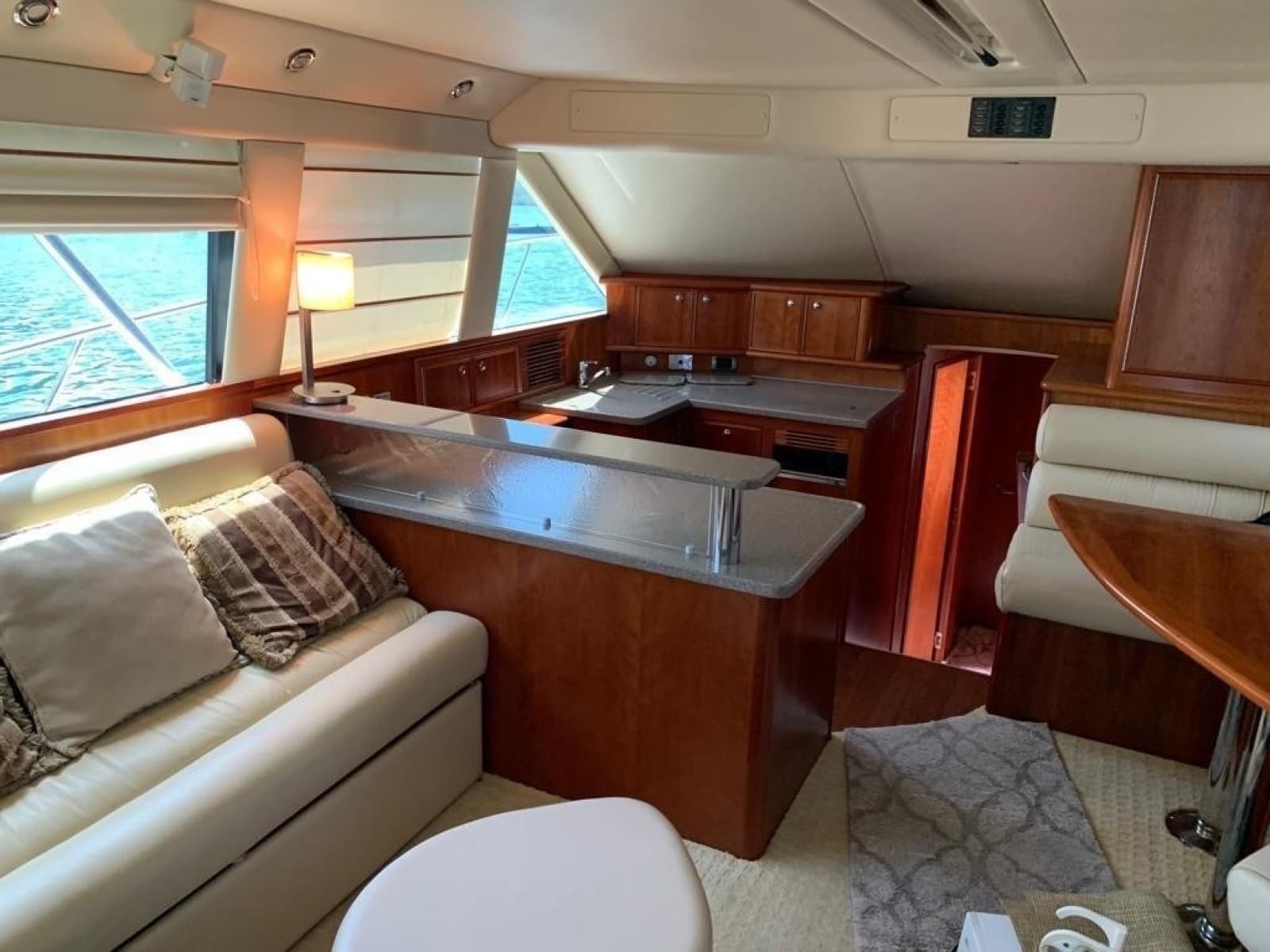 2007 Riviera 47 Open Flybridge Series II - Photo 22