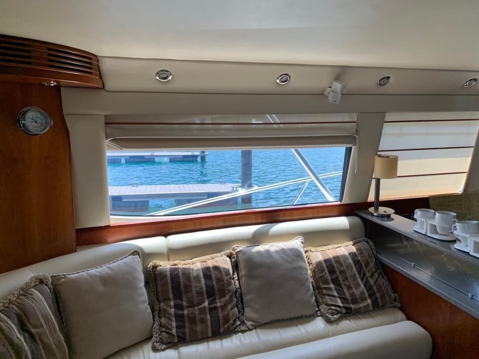 2007 Riviera 47 Open Flybridge Series II - Photo 17