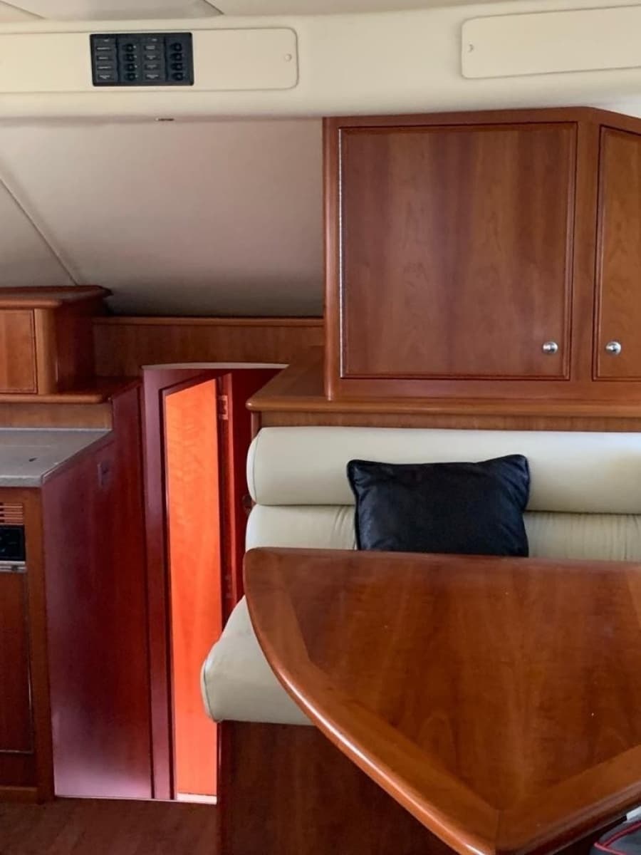 2007 Riviera 47 Open Flybridge Series II - Photo 31