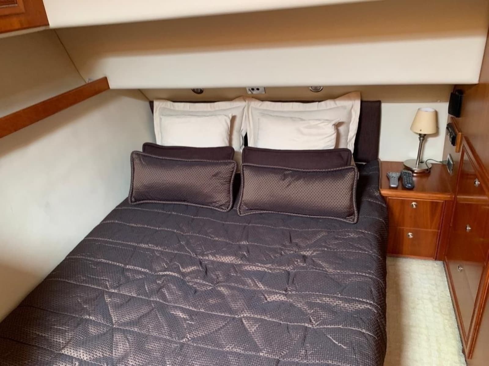 2007 Riviera 47 Open Flybridge Series II - Photo 33