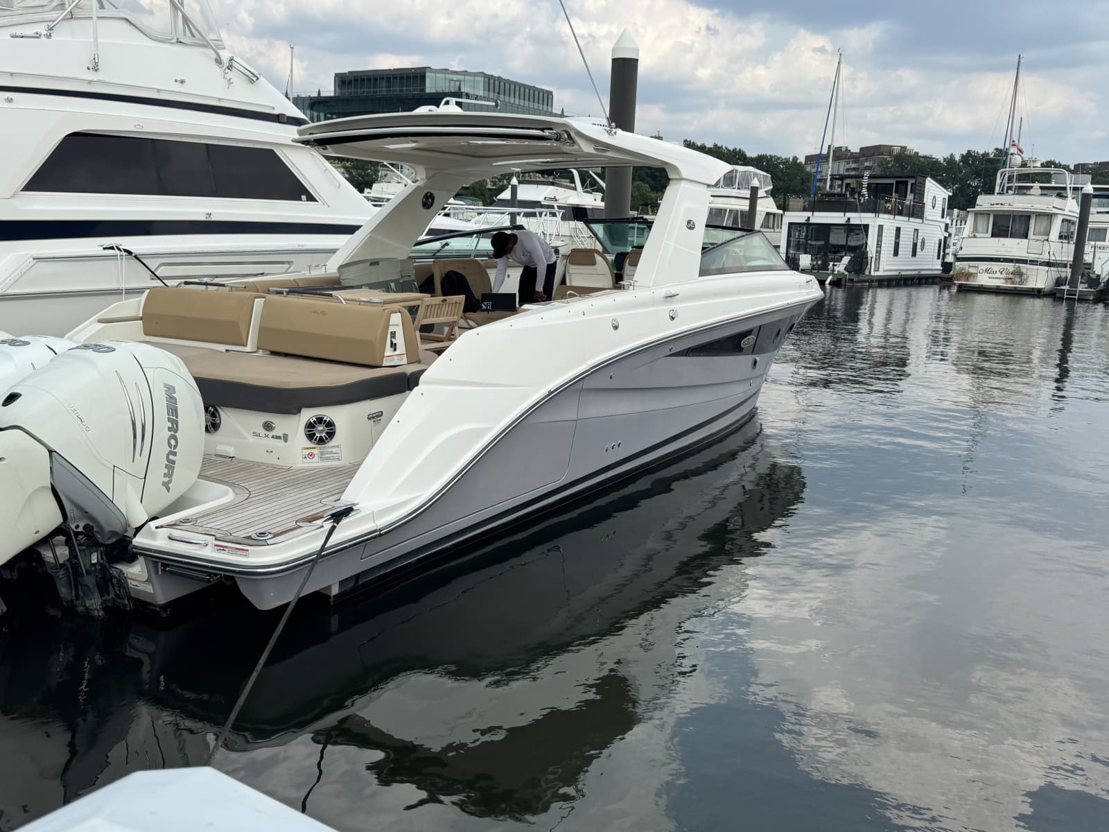 2019 Sea Ray  - Photo 1