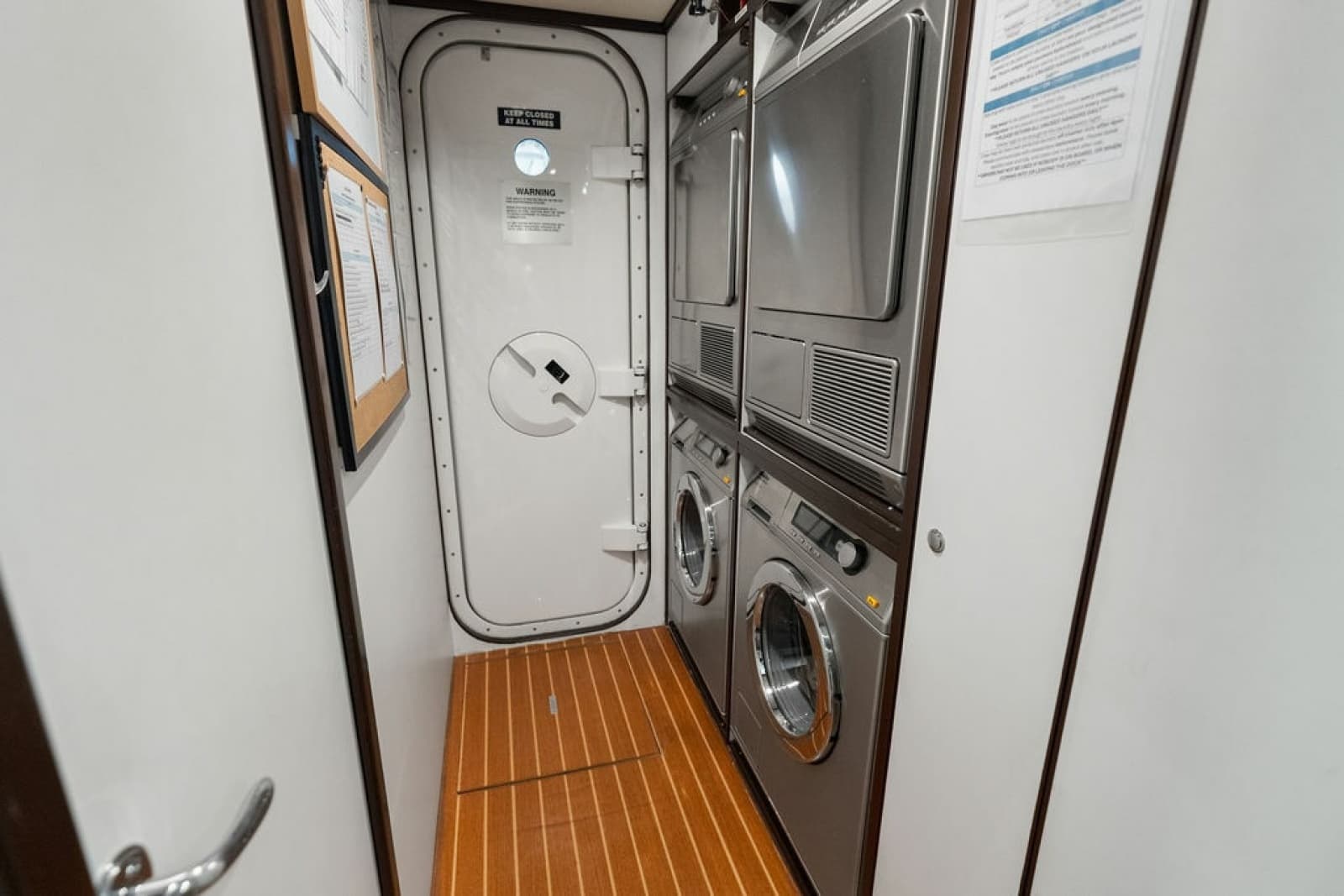 2017 Nordhavn  - Photo 92