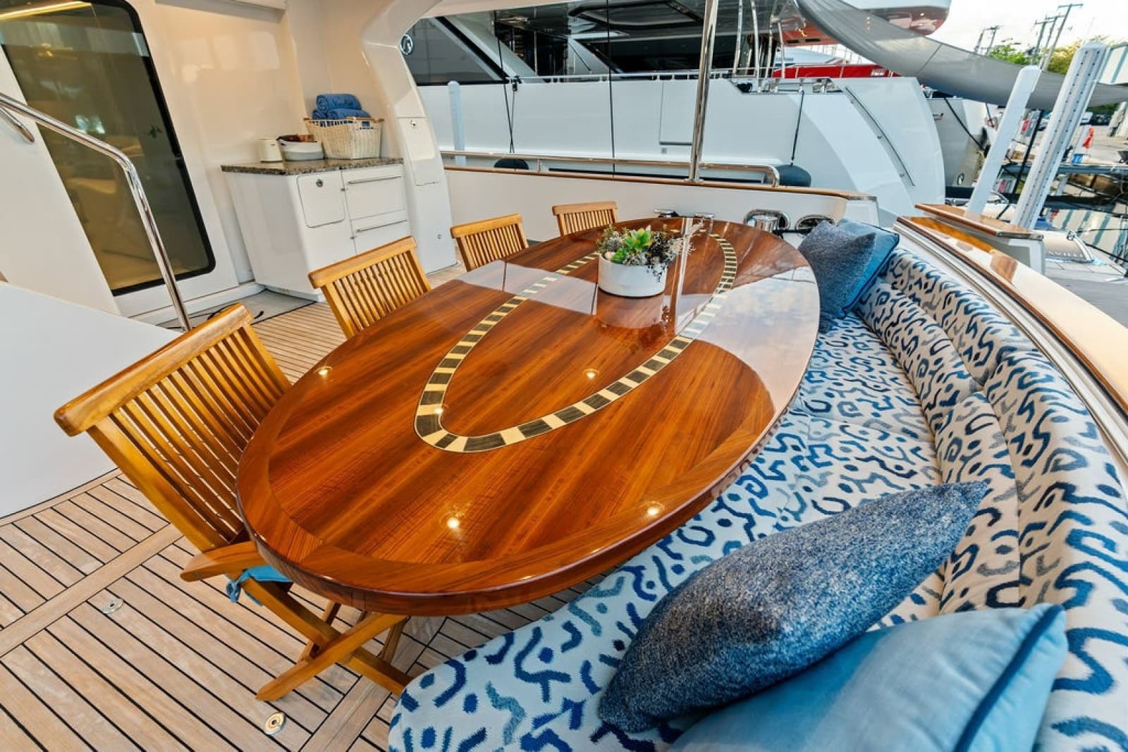 2017 Nordhavn  - Photo 33
