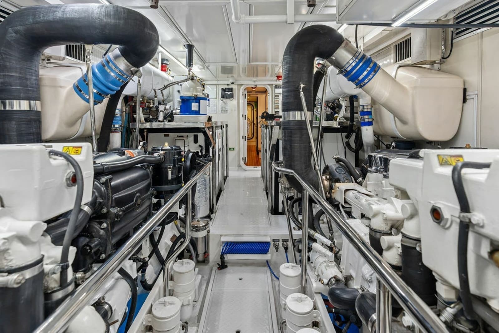 2017 Nordhavn  - Photo 103