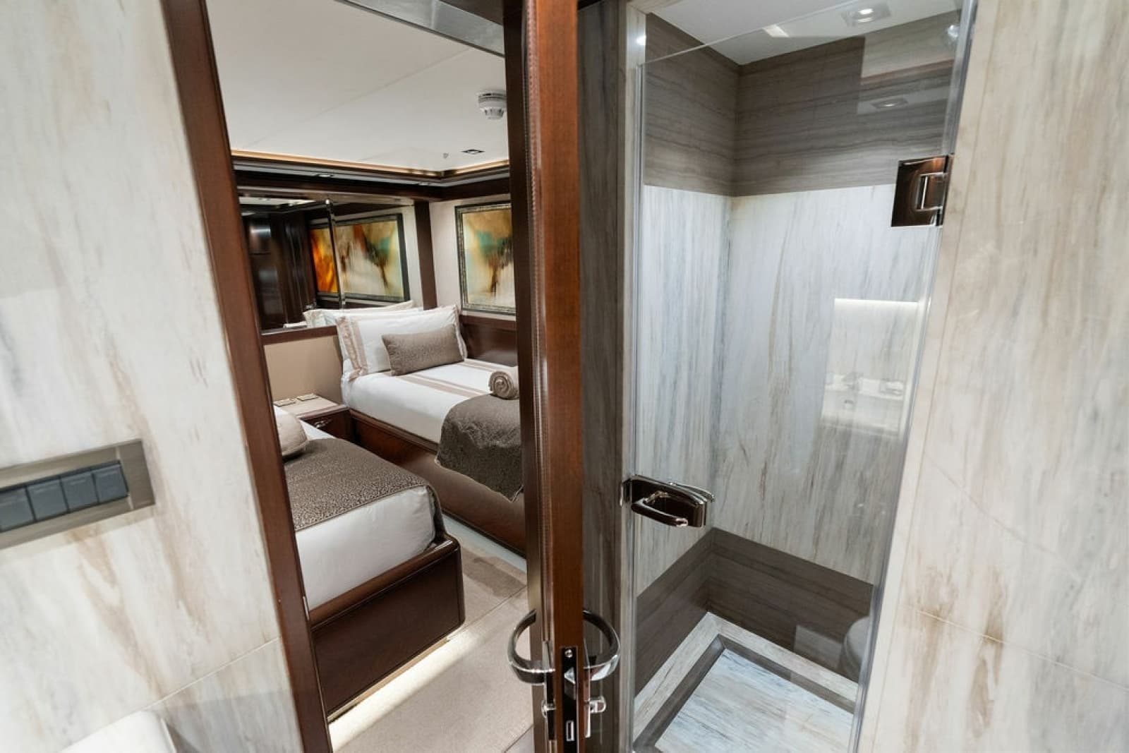 2017 Nordhavn  - Photo 77