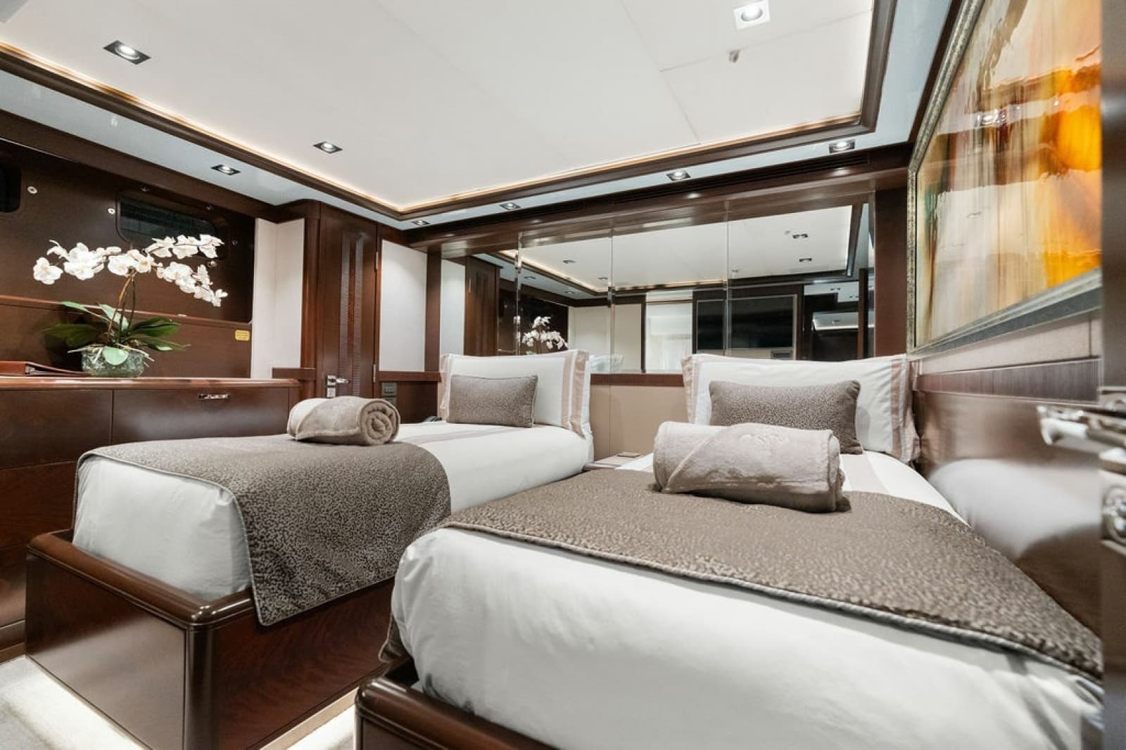 2017 Nordhavn  - Photo 74