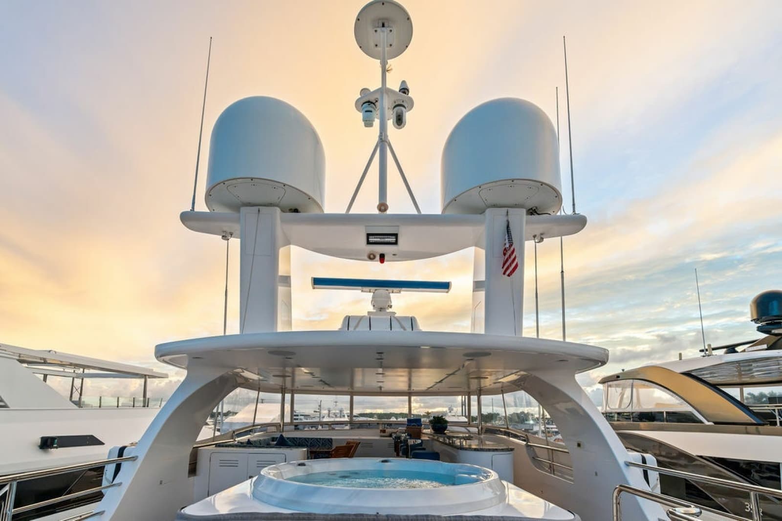 2017 Nordhavn  - Photo 19