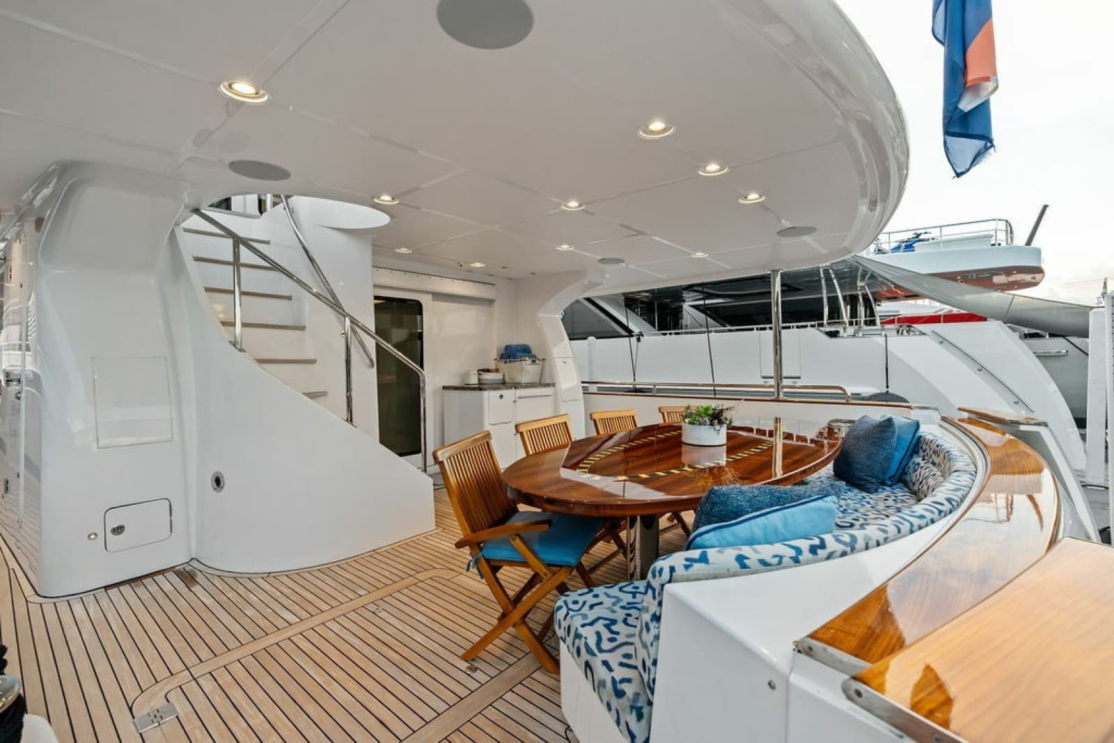 2017 Nordhavn  - Photo 32