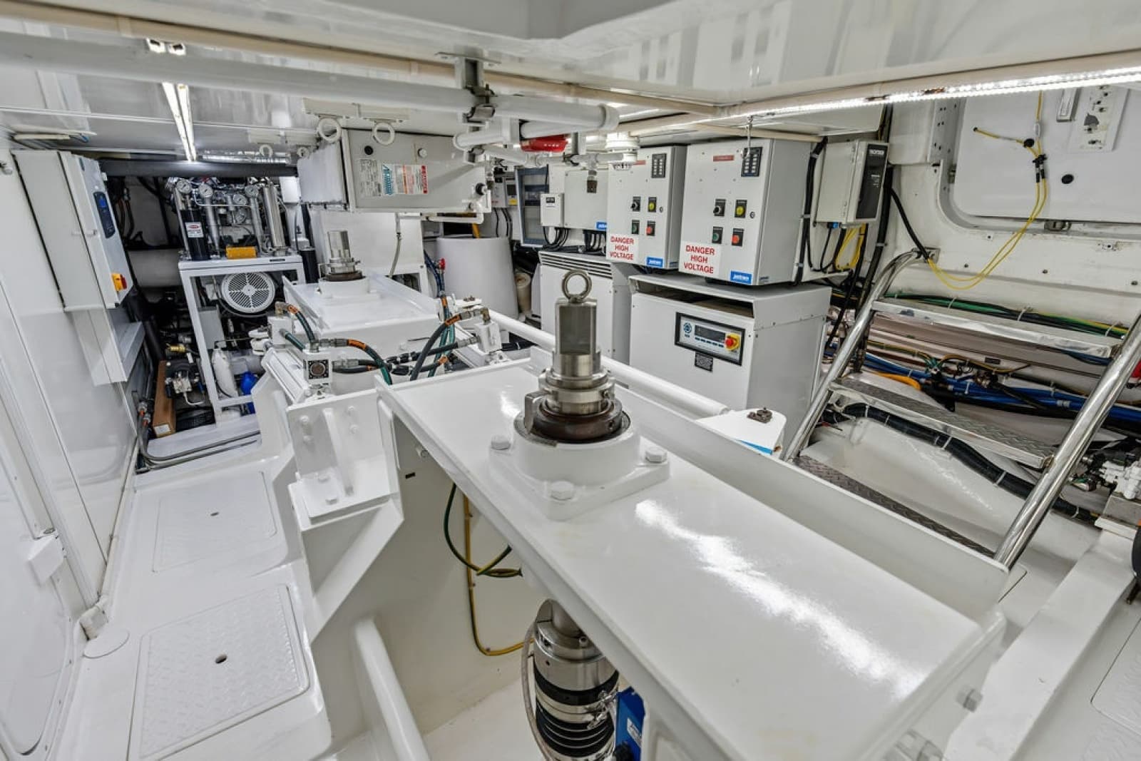 2017 Nordhavn  - Photo 106