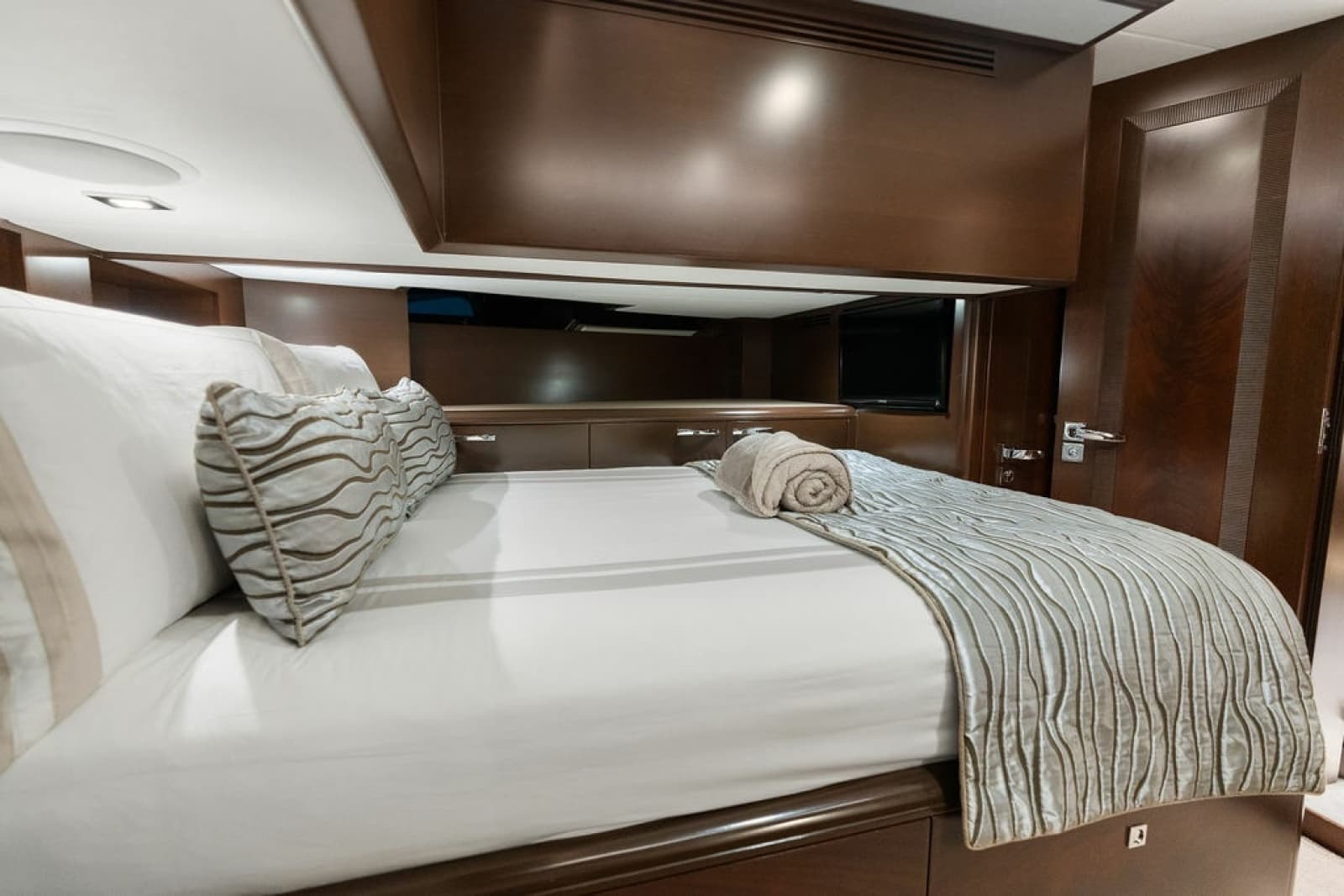 2017 Nordhavn  - Photo 88
