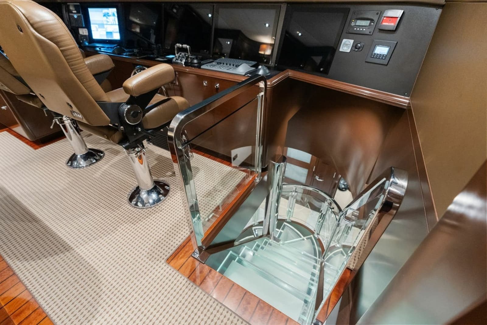 2017 Nordhavn  - Photo 60