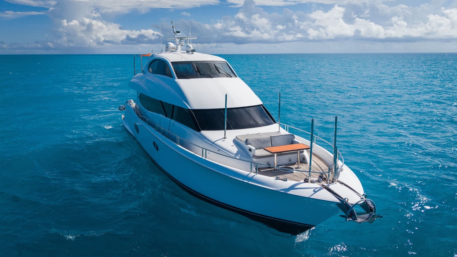 2006 Lazzara Yachts Skylounge - Photo 3
