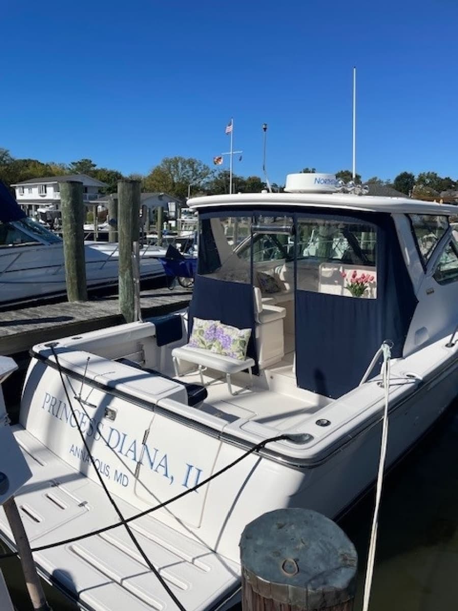 2004 Tiara Yachts 3200 Open - Photo 3