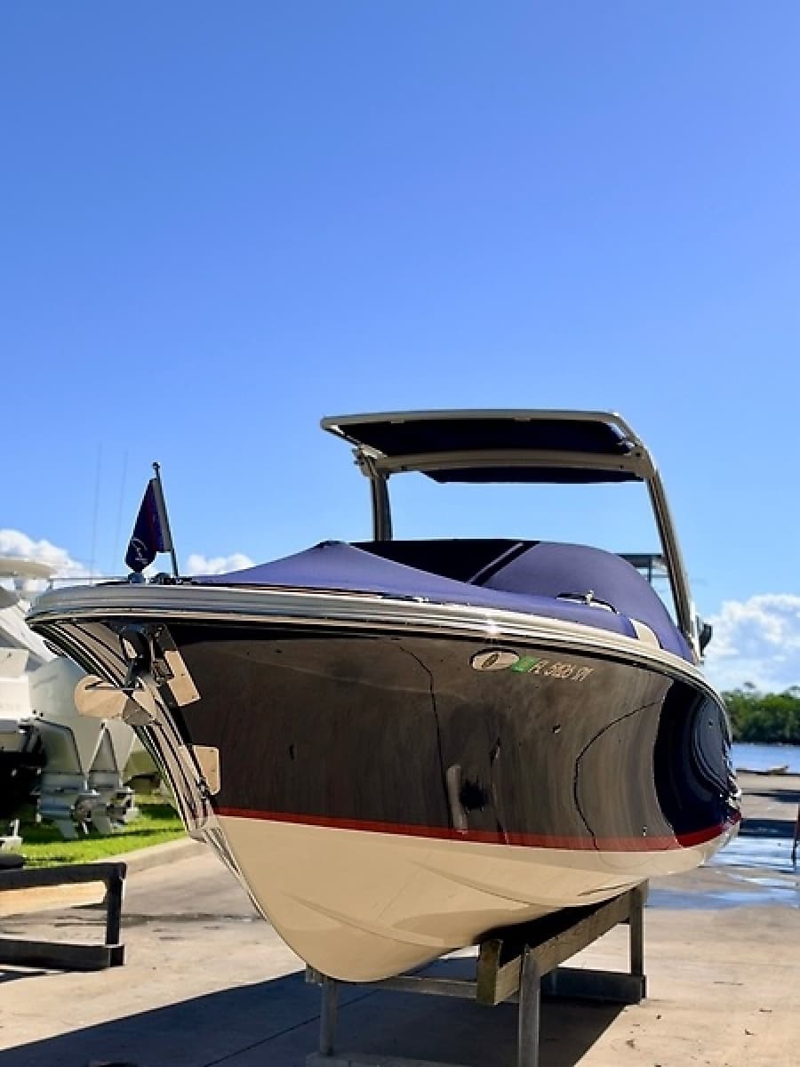 2019 Chris-Craft Launch 28 GT OB - Photo 2