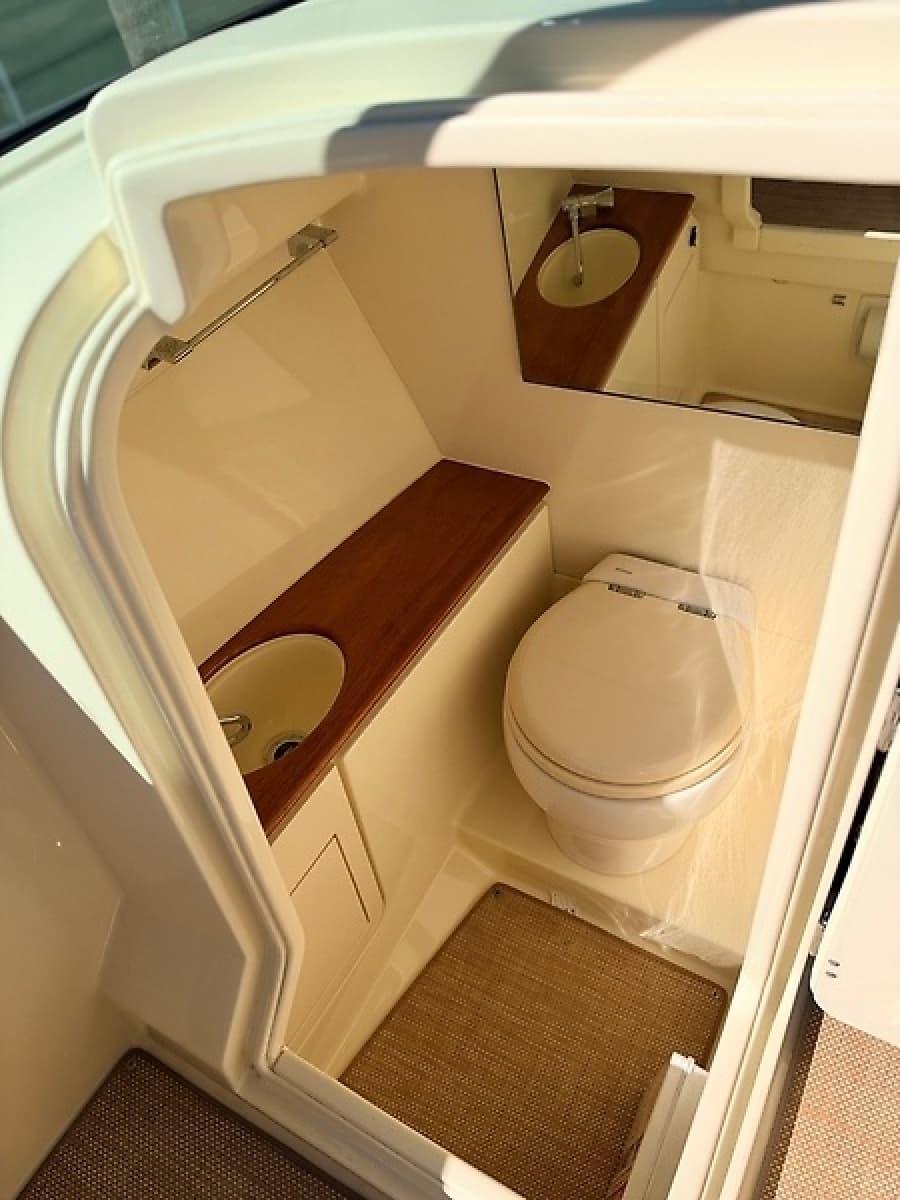 2019 Chris-Craft Launch 28 GT OB - Photo 68