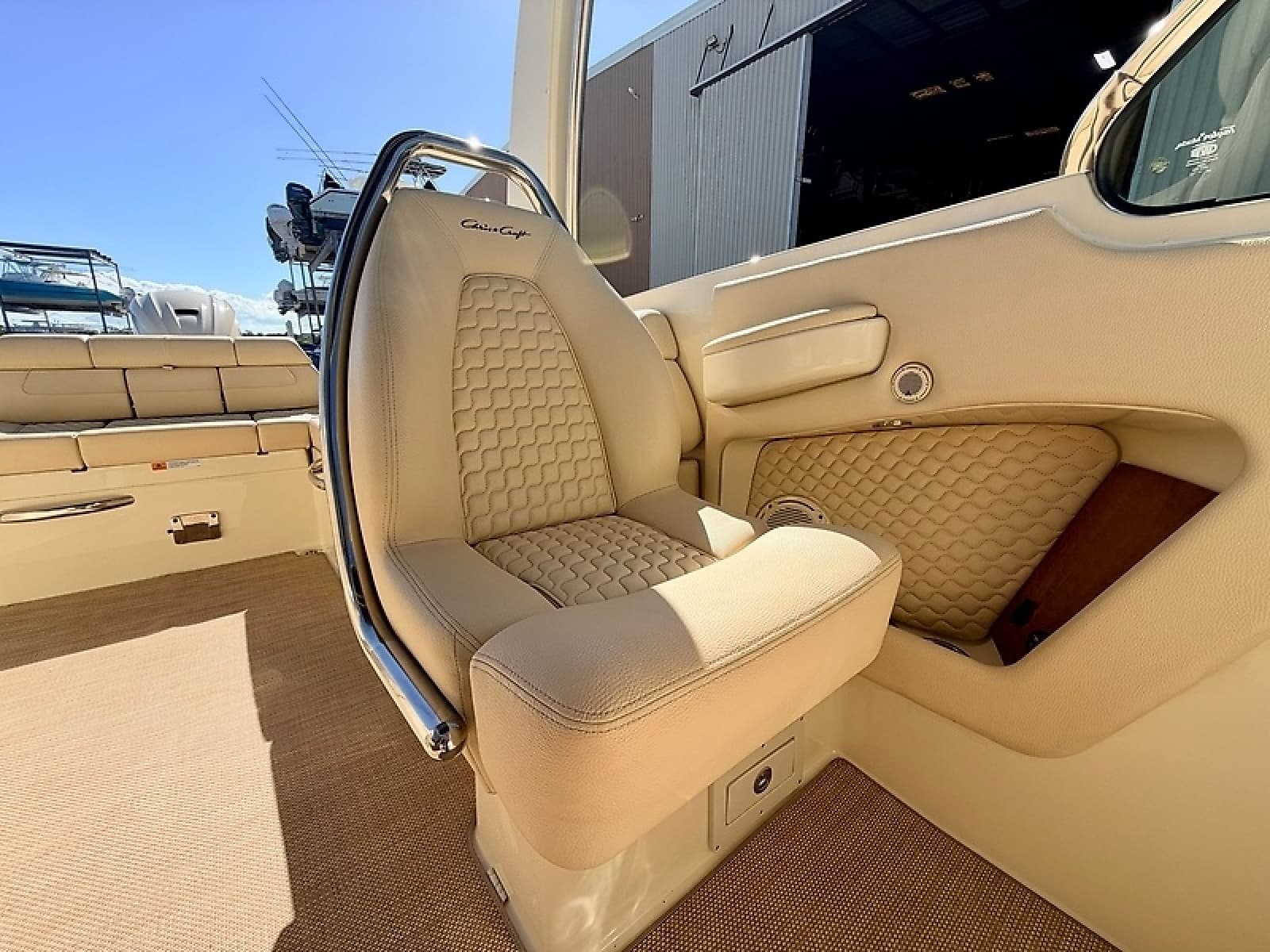 2019 Chris-Craft Launch 28 GT OB - Photo 45