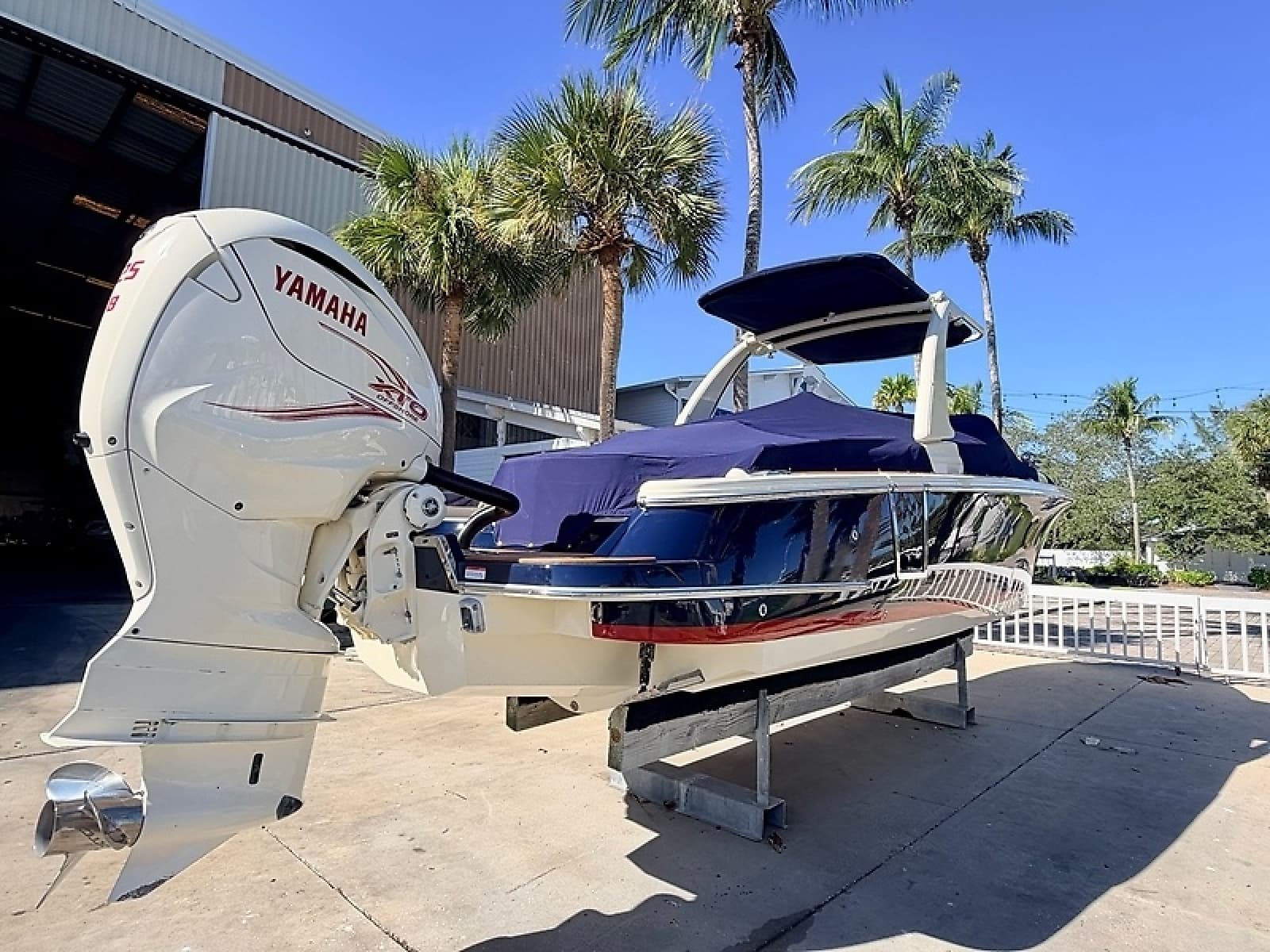 2019 Chris-Craft Launch 28 GT OB - Photo 12