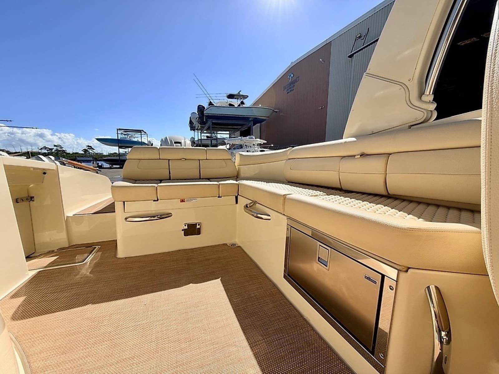 2019 Chris-Craft Launch 28 GT OB - Photo 53