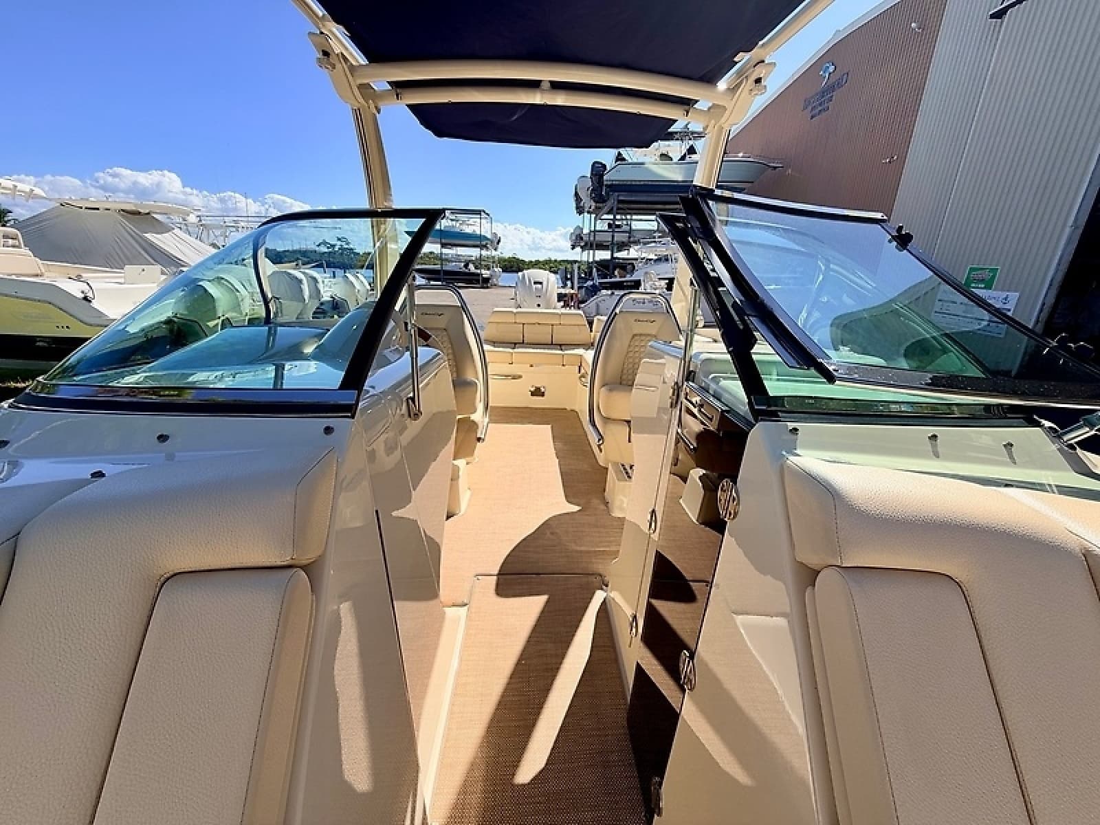 2019 Chris-Craft Launch 28 GT OB - Photo 40