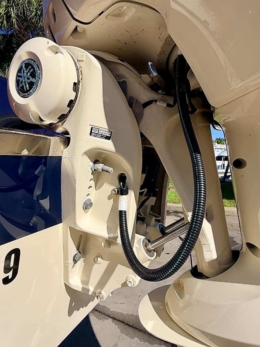 2019 Chris-Craft Launch 28 GT OB - Photo 9