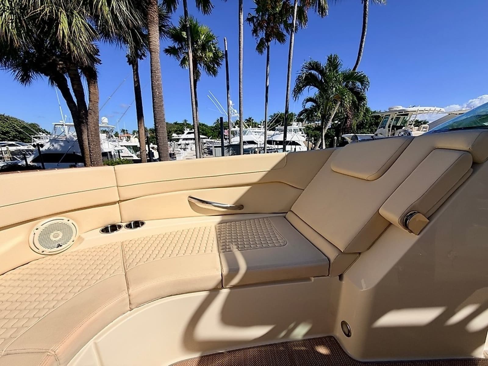 2019 Chris-Craft Launch 28 GT OB - Photo 36