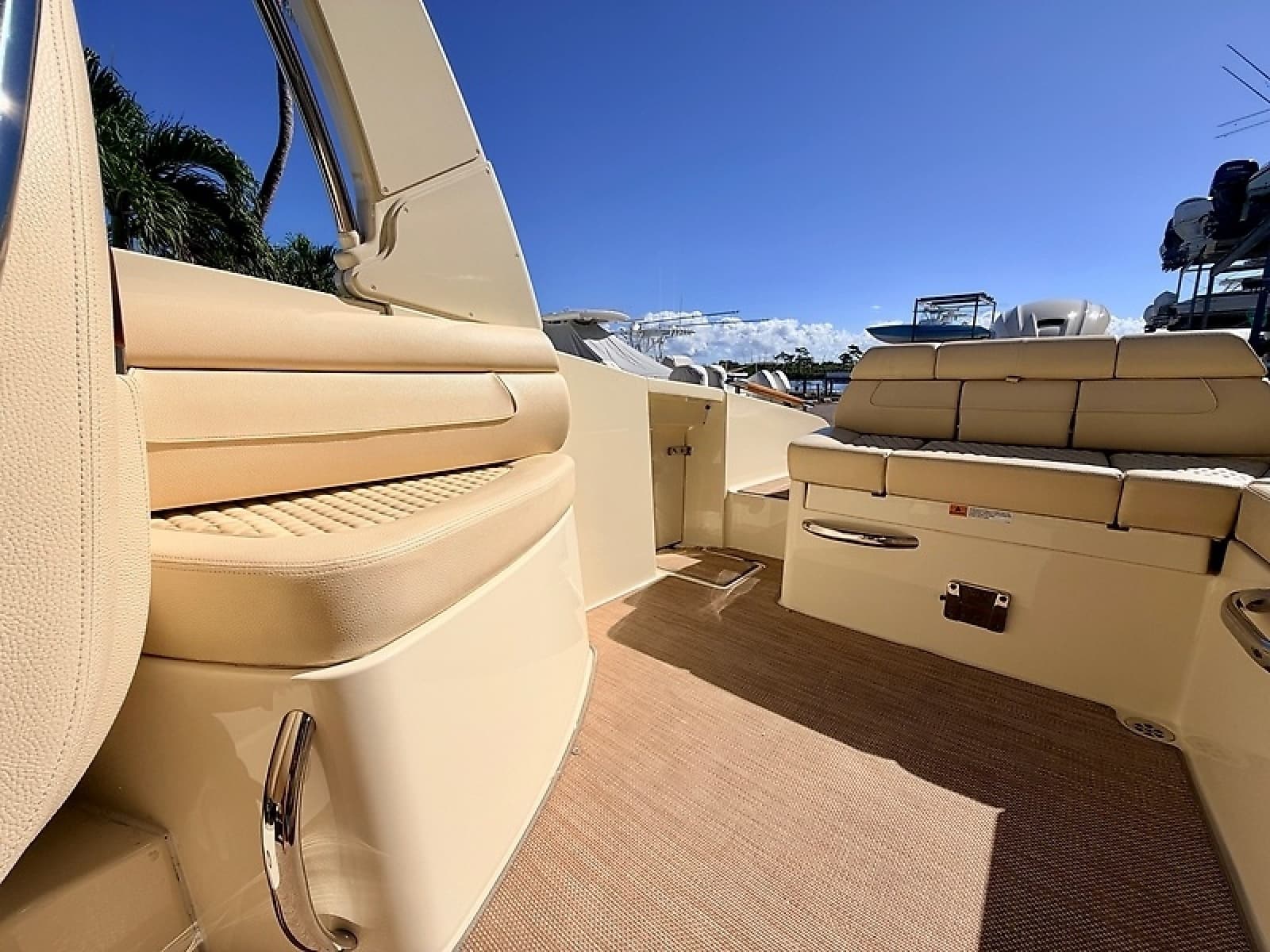 2019 Chris-Craft Launch 28 GT OB - Photo 54