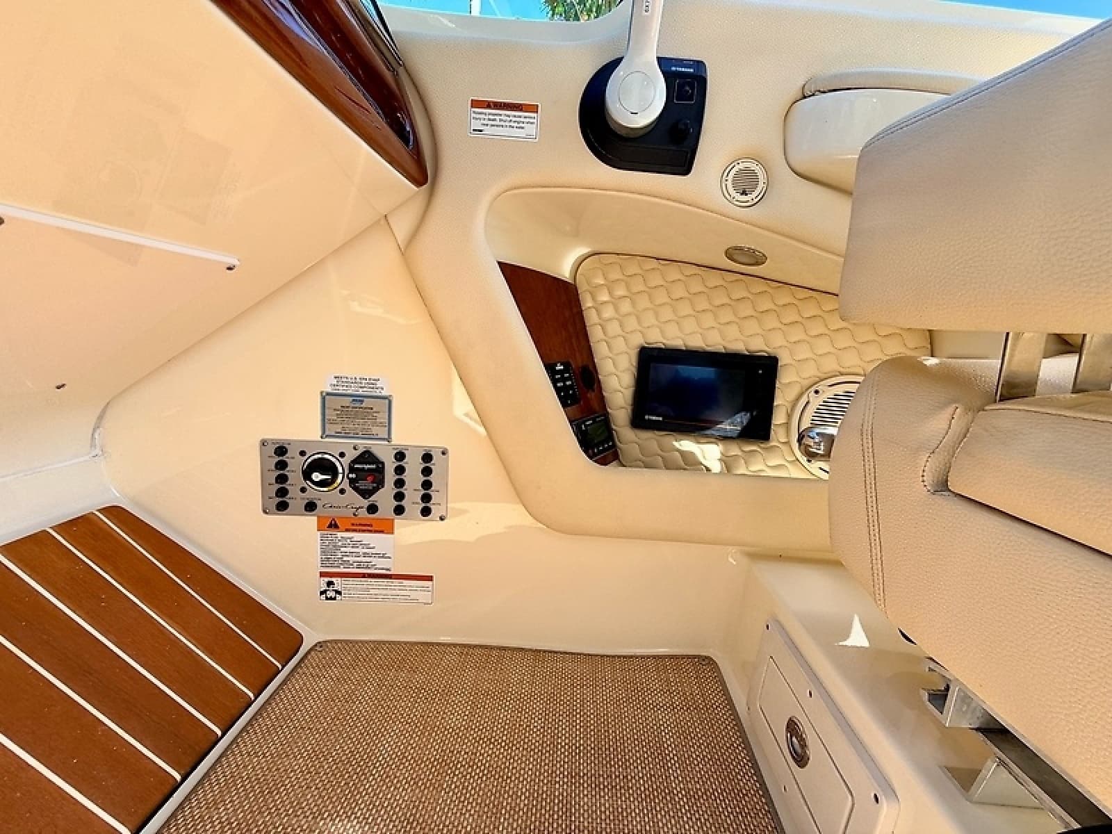 2019 Chris-Craft Launch 28 GT OB - Photo 44
