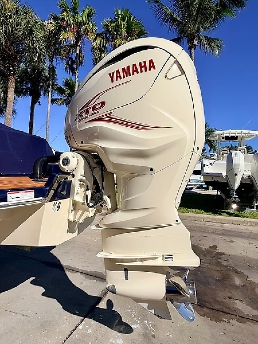 2019 Chris-Craft Launch 28 GT OB - Photo 8