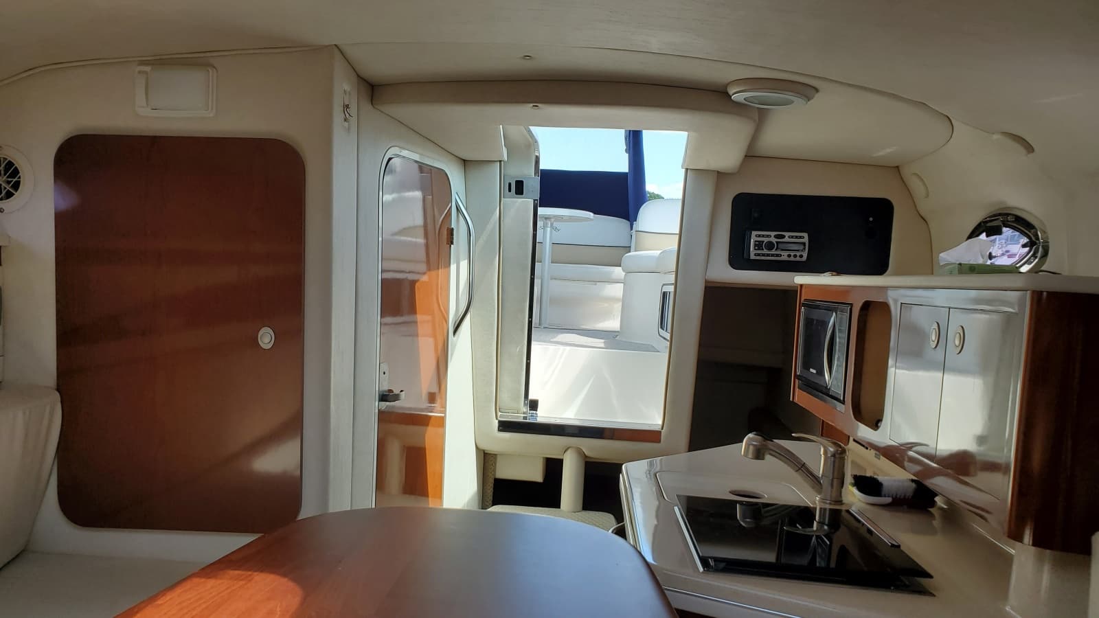 2008 Sea Ray 260 Sundancer - Photo 16