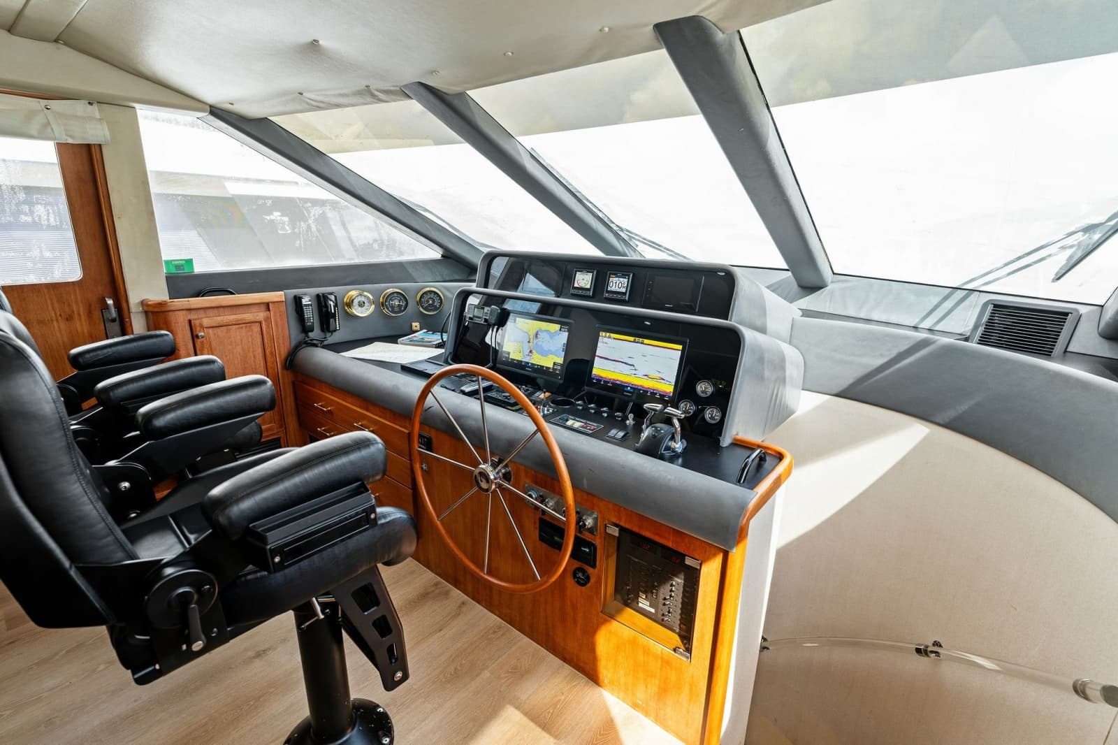 2001 Pacific Mariner 65 - Photo 26