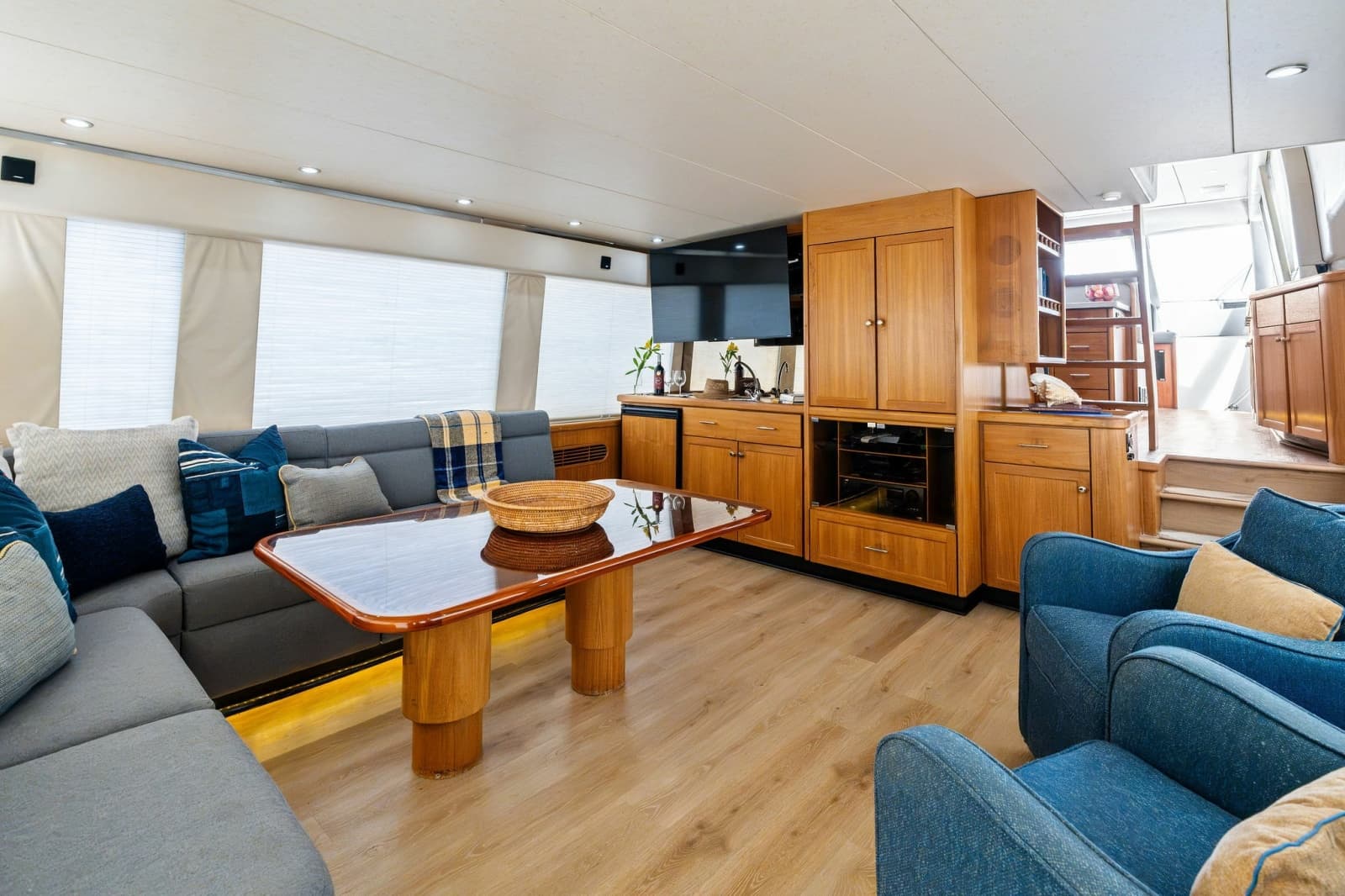 2001 Pacific Mariner 65 - Photo 39