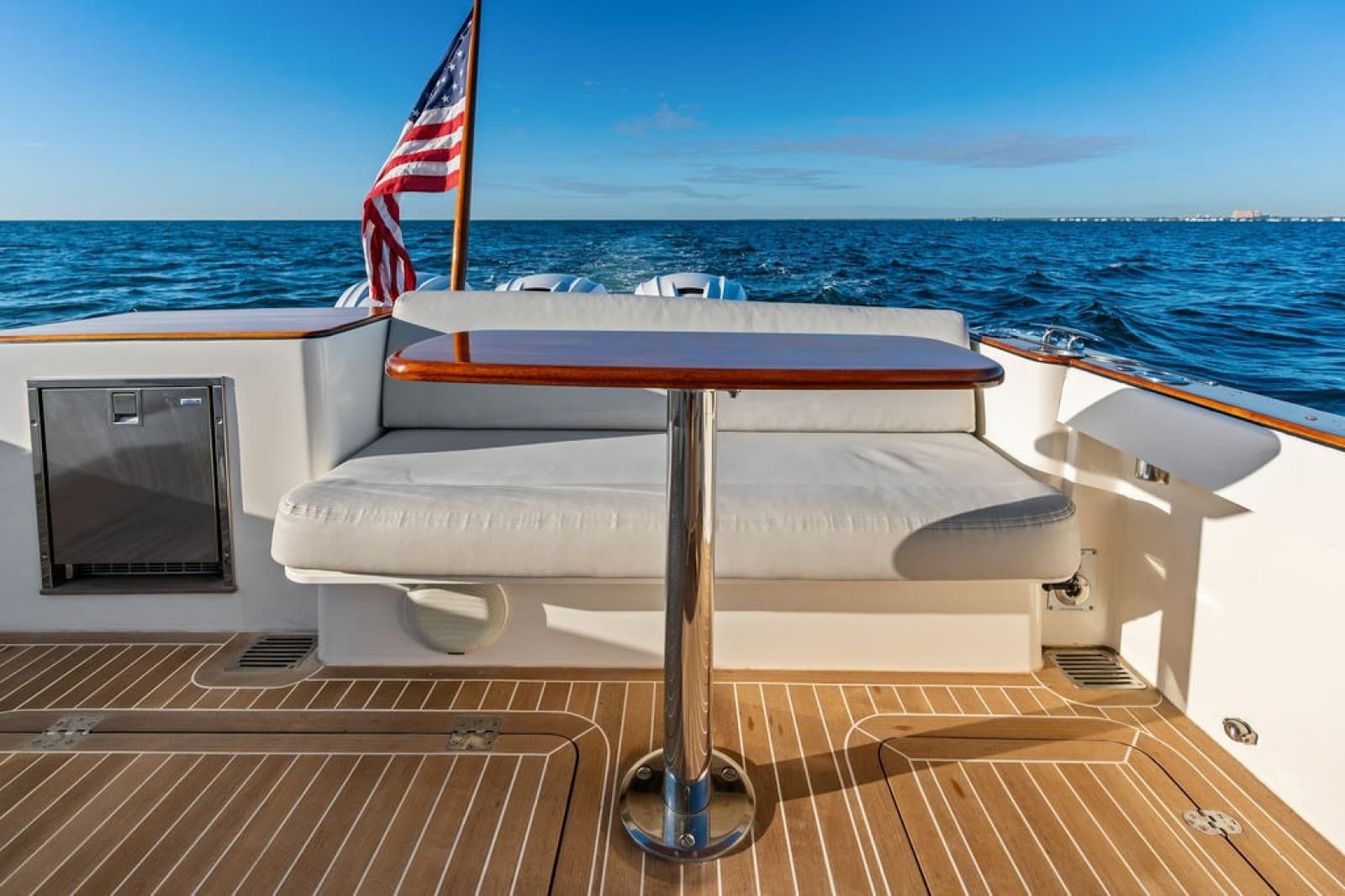 2020 Hinckley  - Photo 17